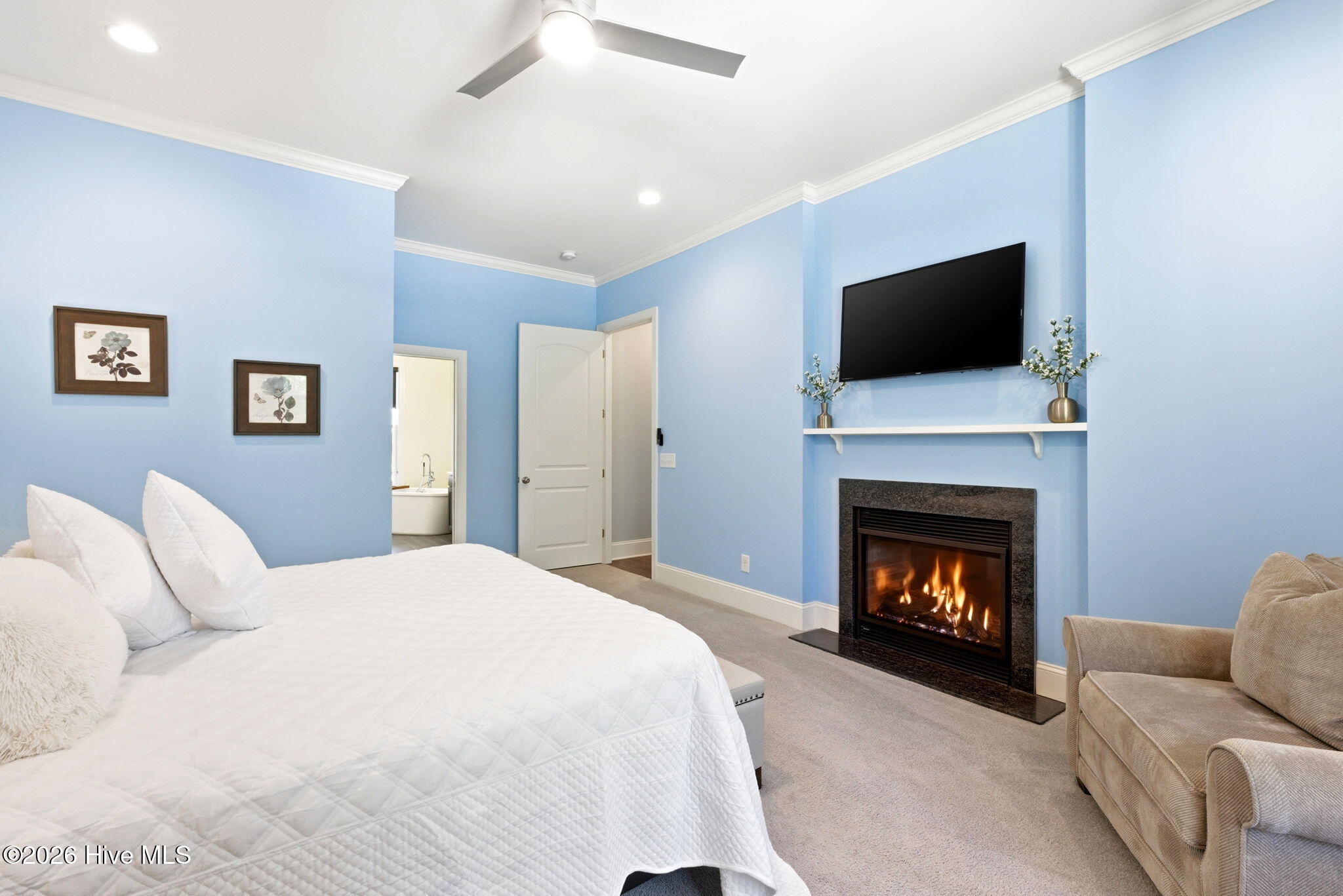 100566822 | Photo 28