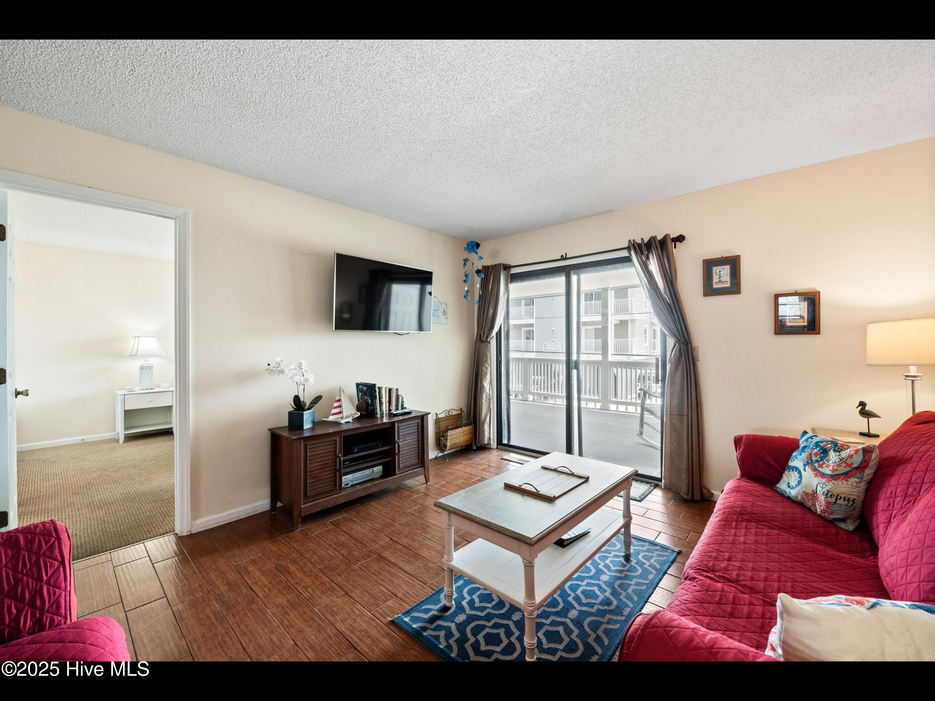 1013 Carolina Beach Avenue N 1f, Carolina Beach, NC 28428 – photo 7: mls-CAT_8841