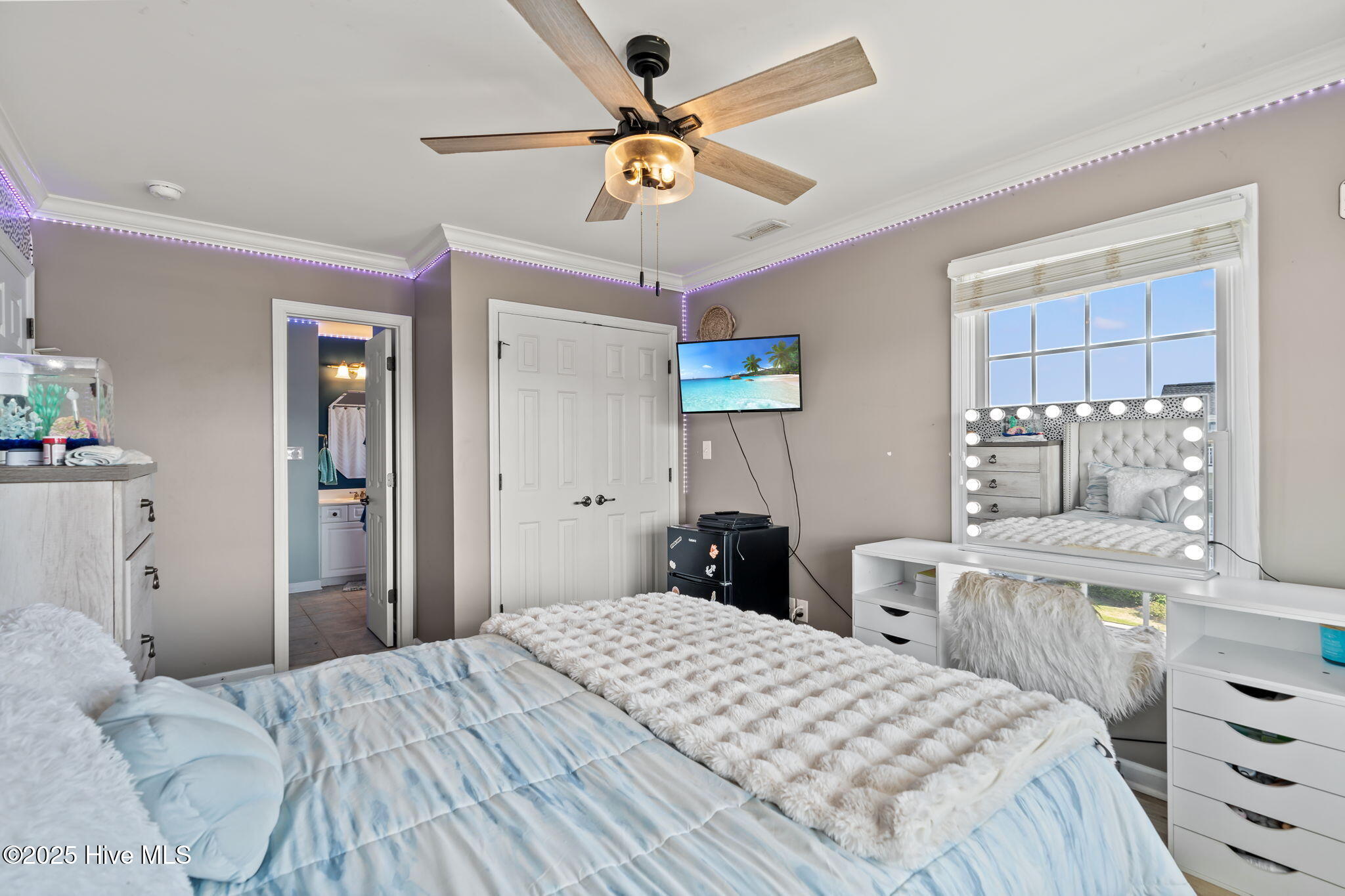 124 Halstead Street, Holden Beach, NC 28462 – photo 21: 19-web-or-mls-18