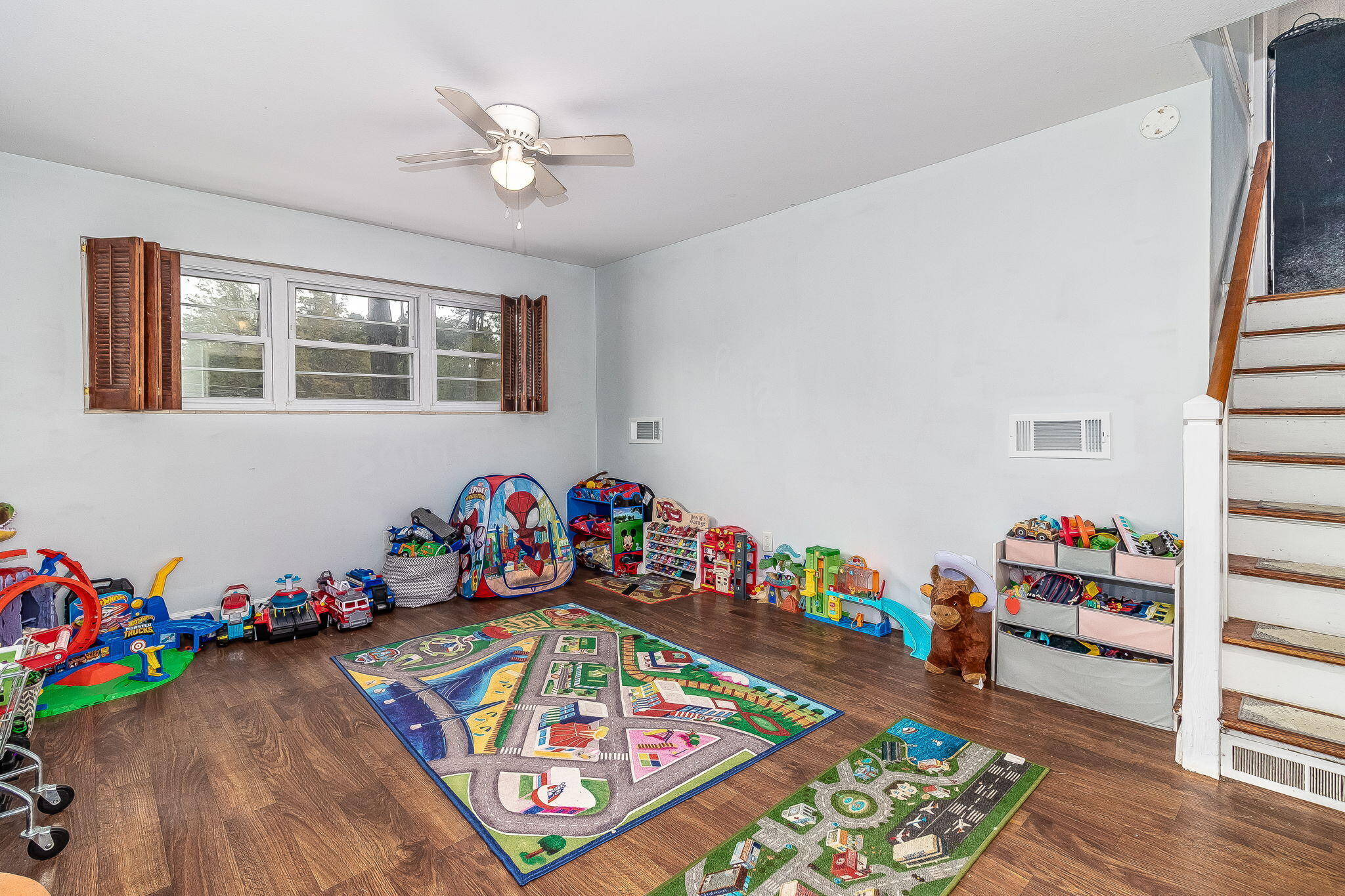 30-web-or-mls-2211 MURA DRIVE 2026 ©--15