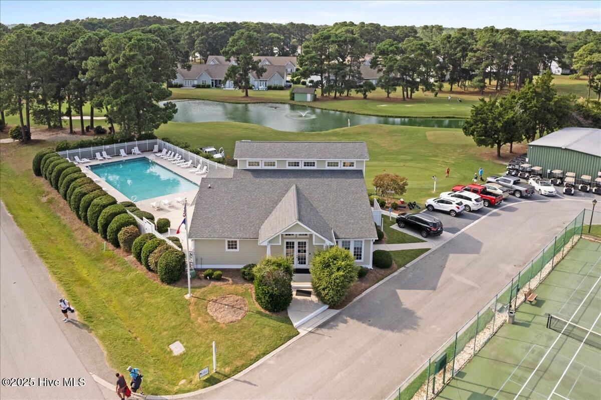 100541263 | Photo 56