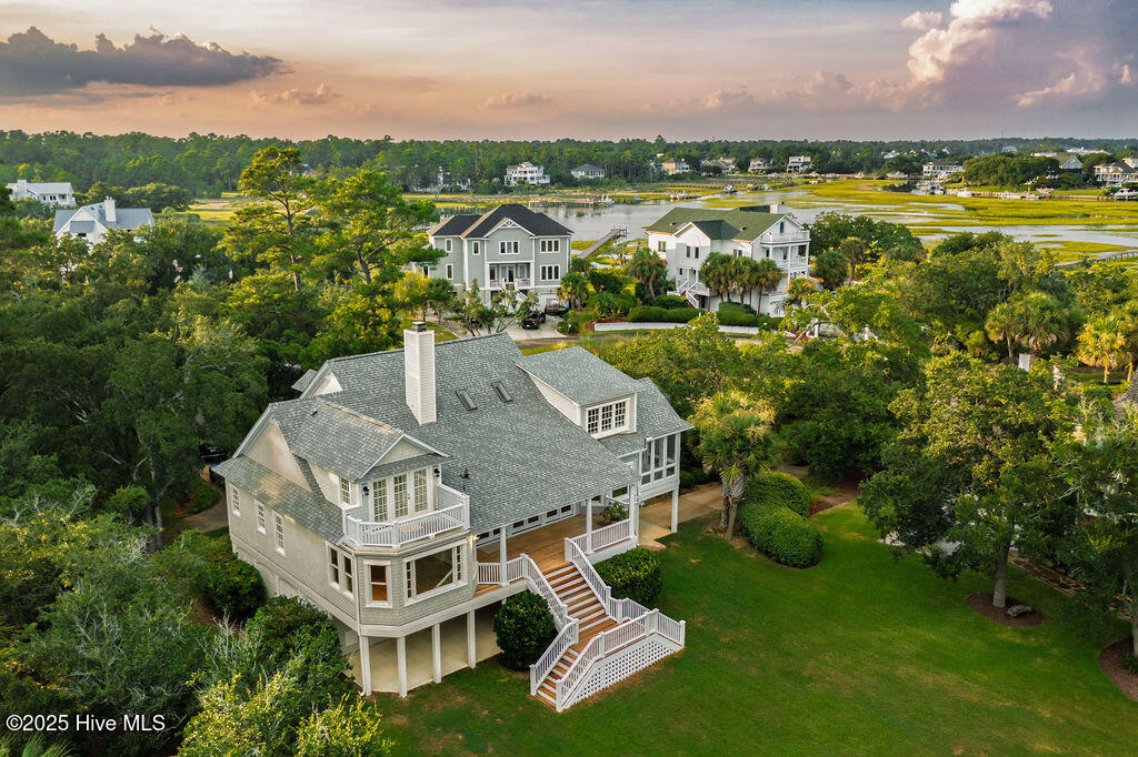 100521918 | Photo 56