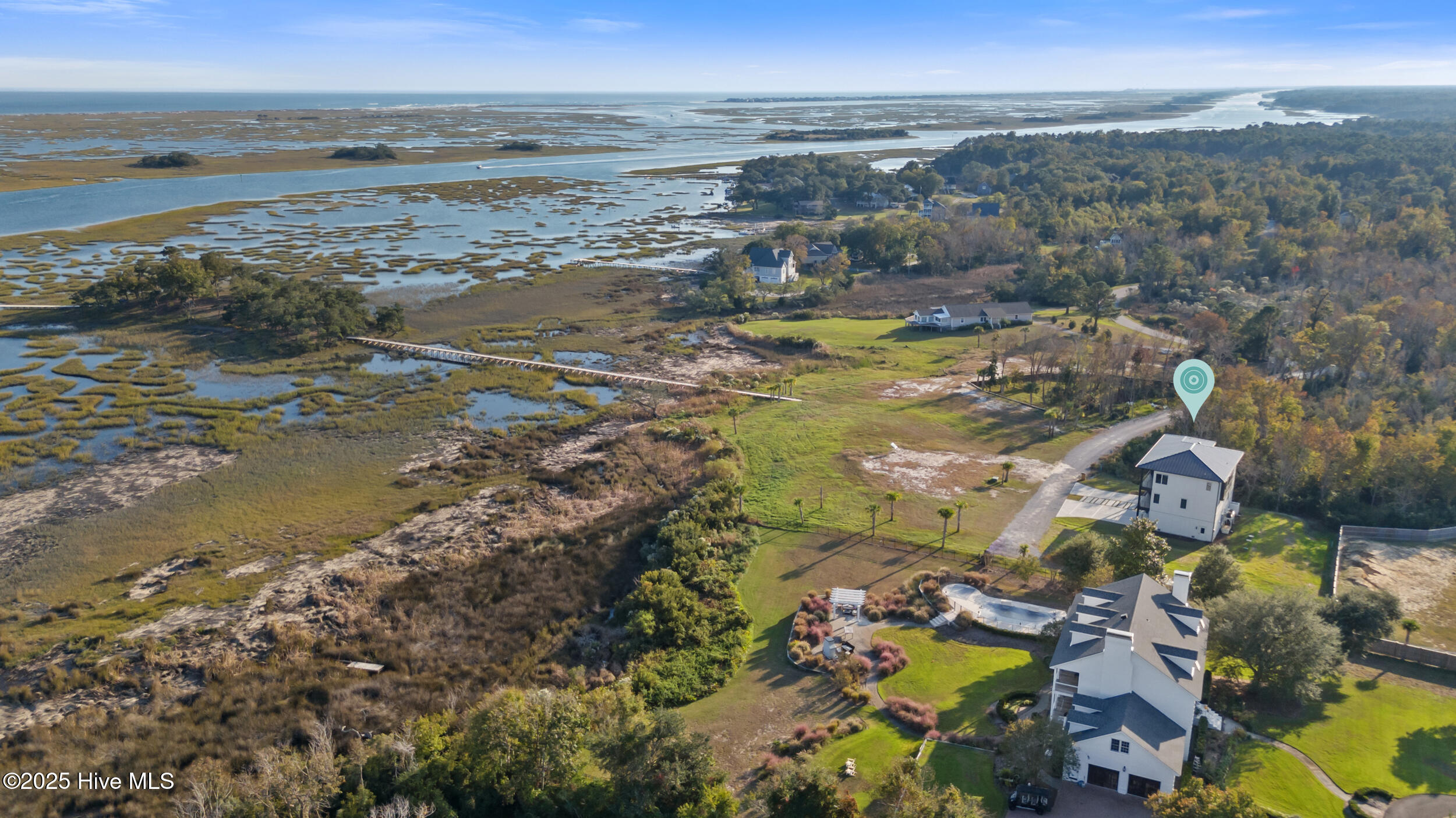 100541320 | Photo 72