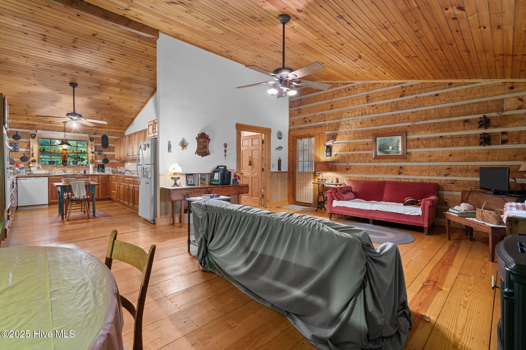 2726 Niagara Carthage Road