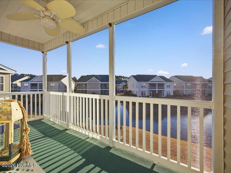 100553416 | Photo 28