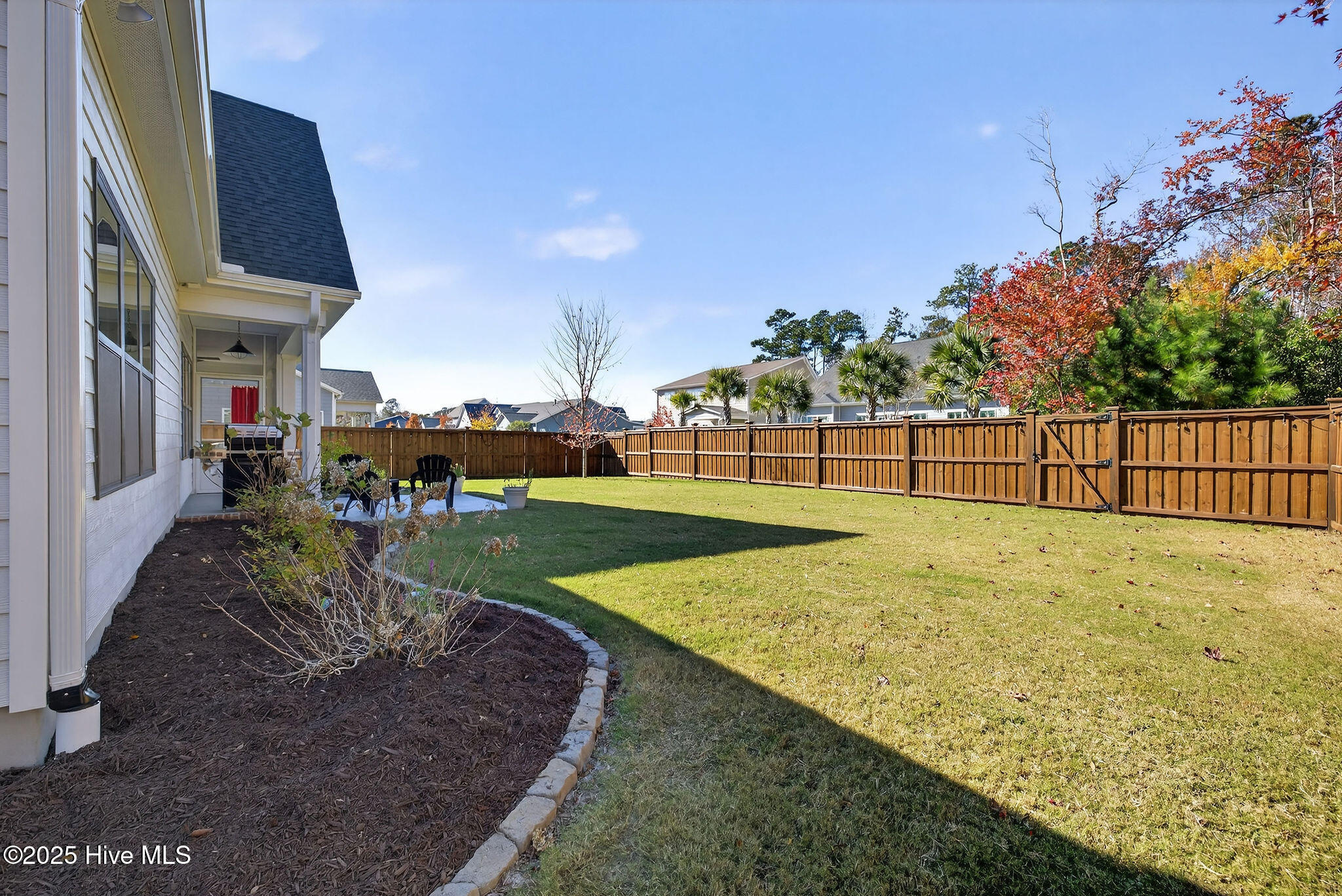 100541568 | Photo 49