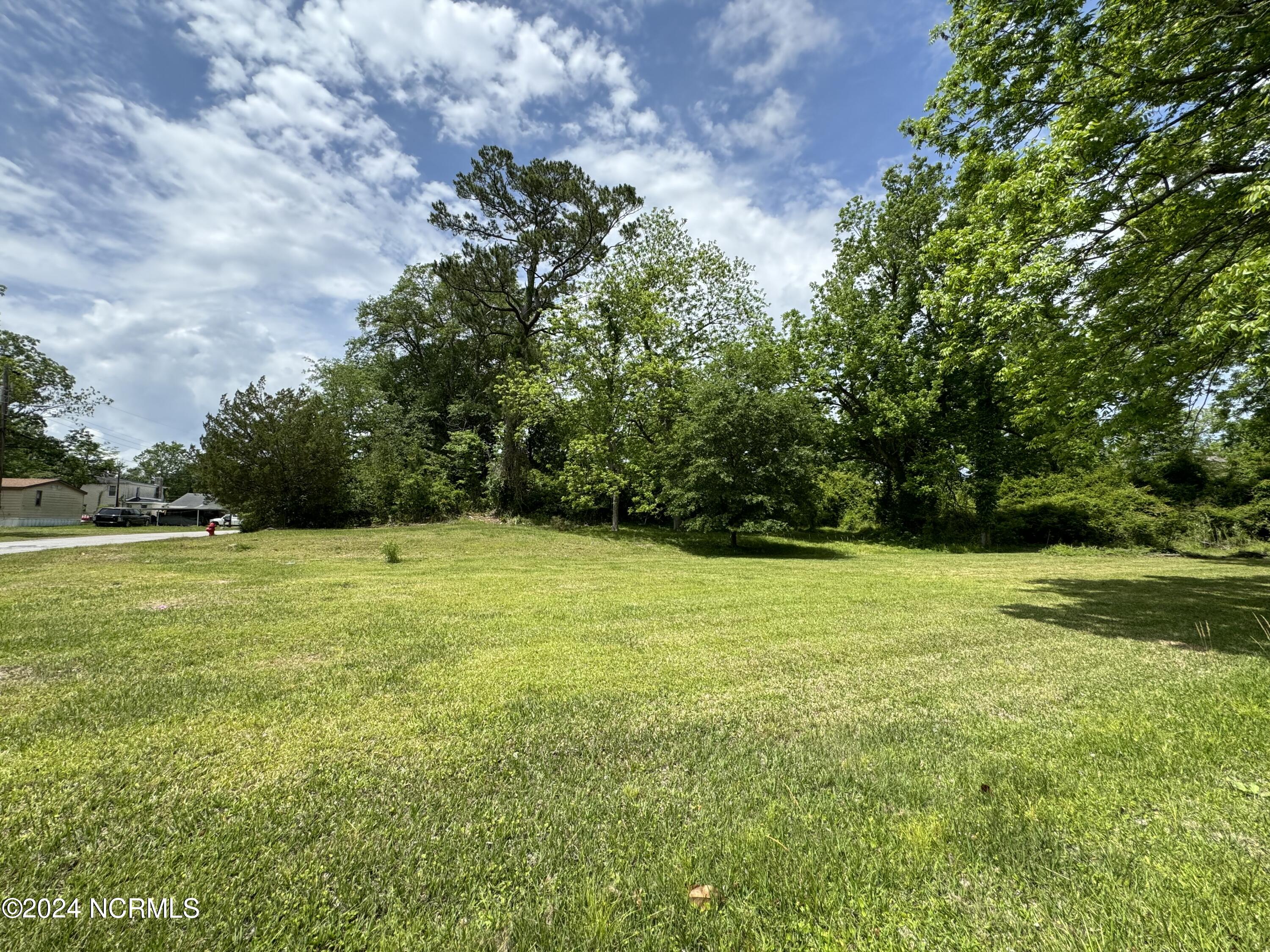 121 Poplar Street, Jacksonville, NC, 28540