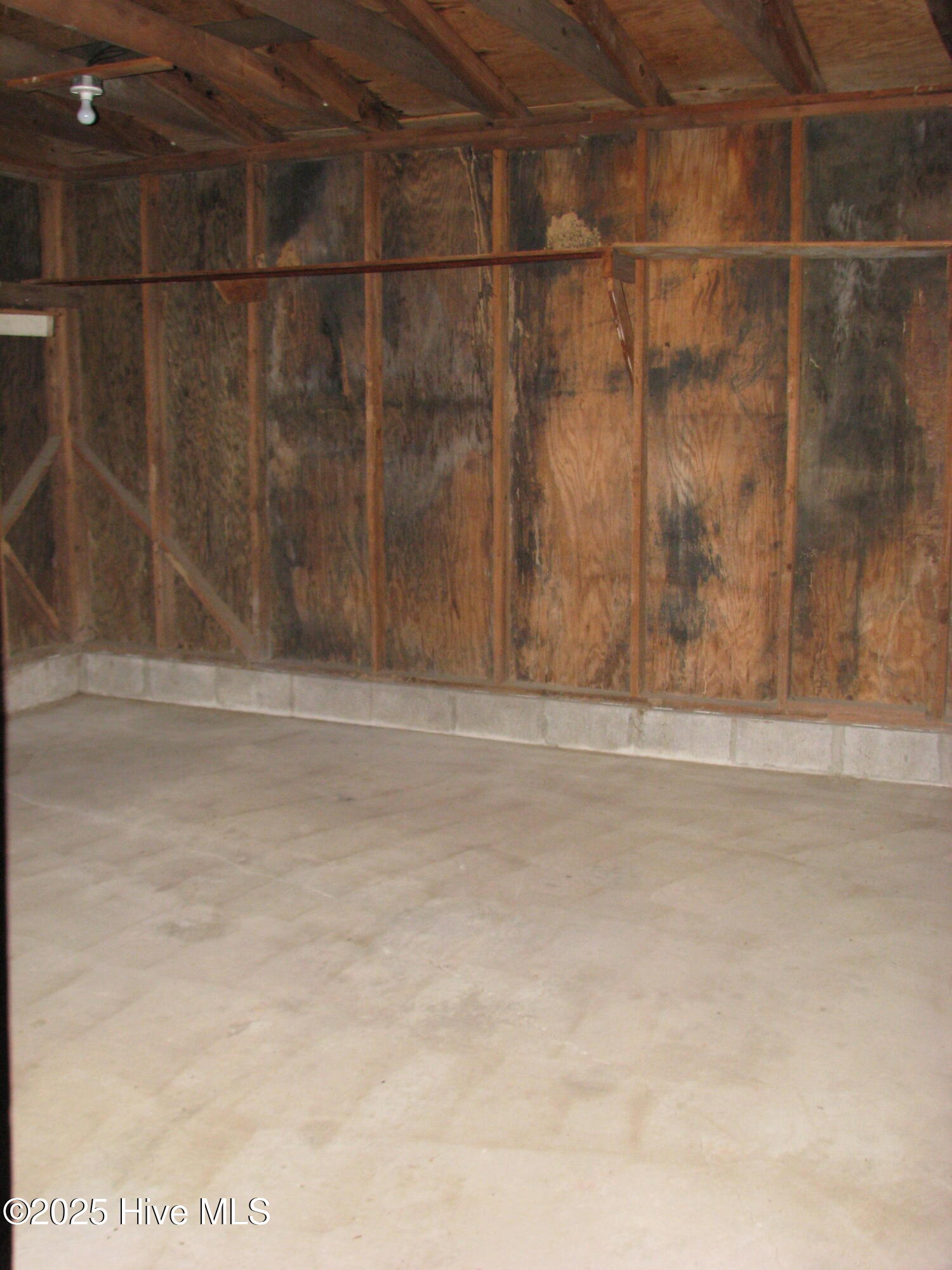 Homes for sale in Plymouth, NC | 2996 Us Hwy 64 W, Plymouth, NC 27962 | MLS# 100531279