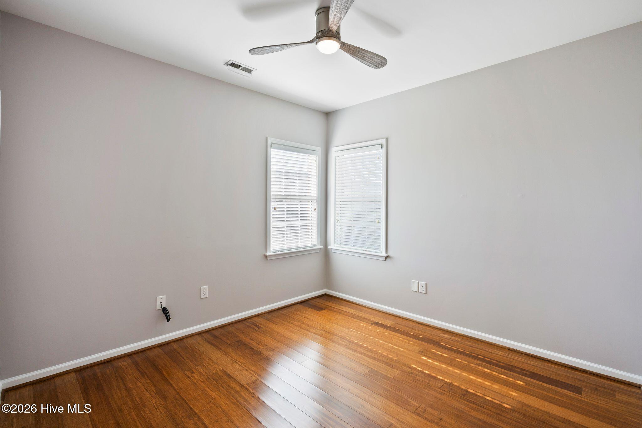 3736 Merestone bed 2 2