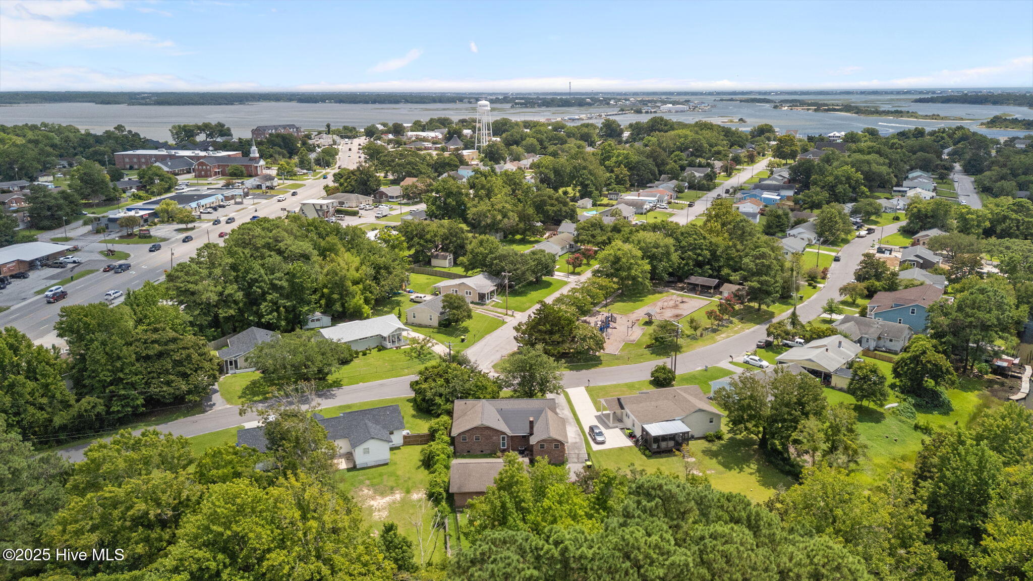 100521468 | Photo 44