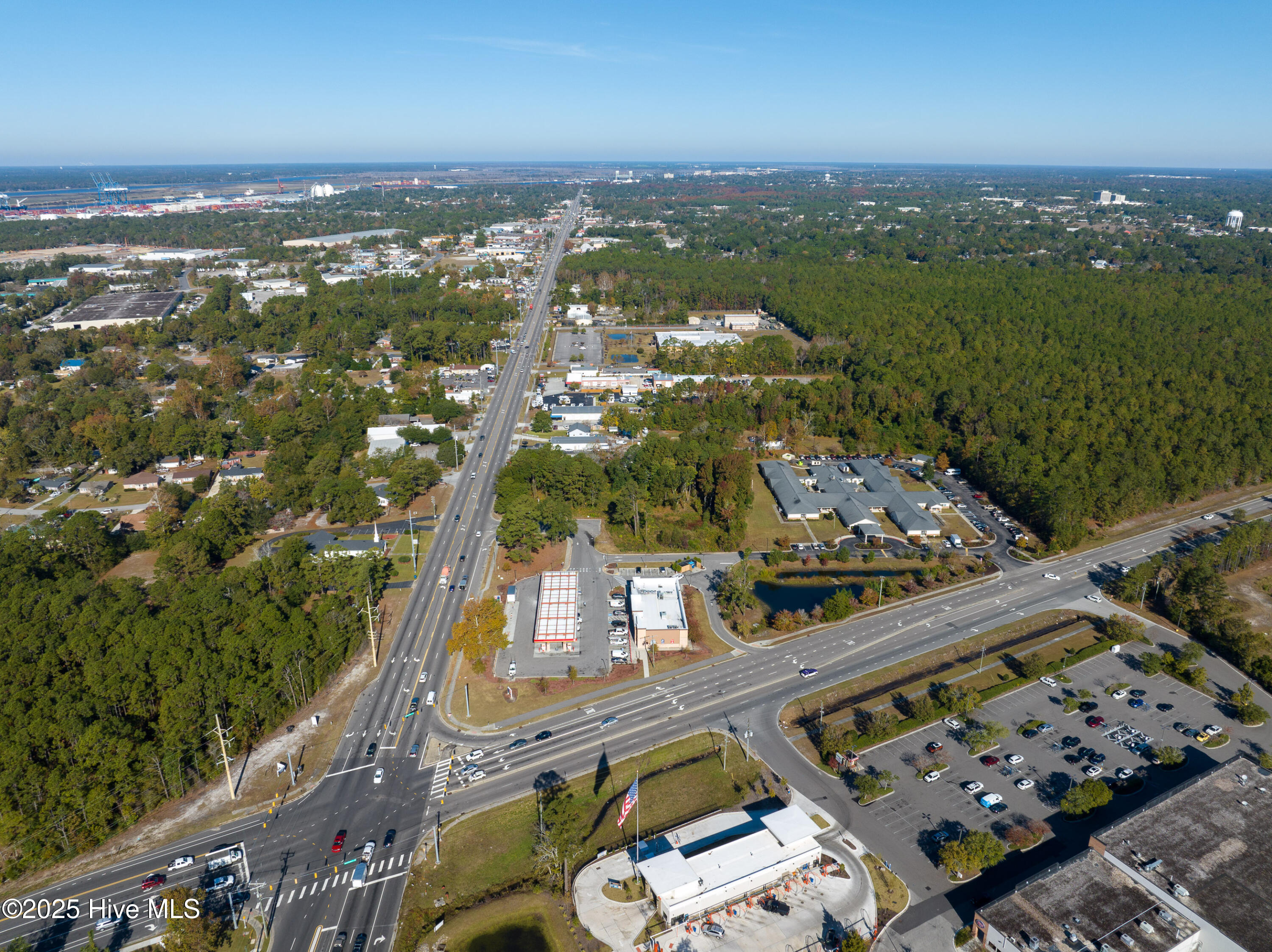 100540457 | Photo 33