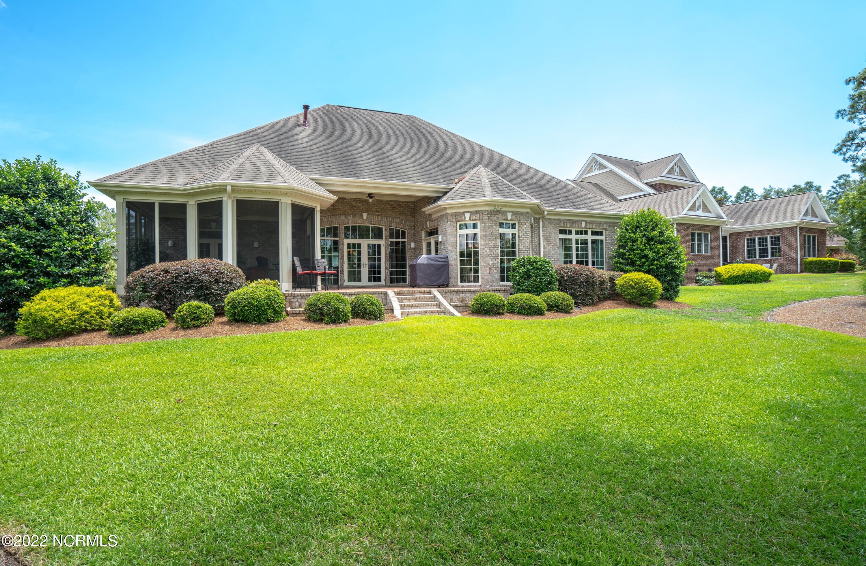 100560123 | Photo 57