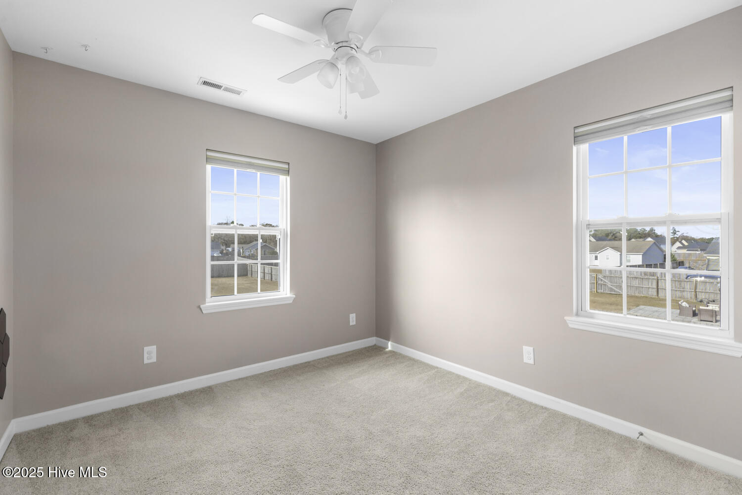 Exterior photo of 405 Duncan Drive S, Richlands, NC 28574. MLS: 100596909