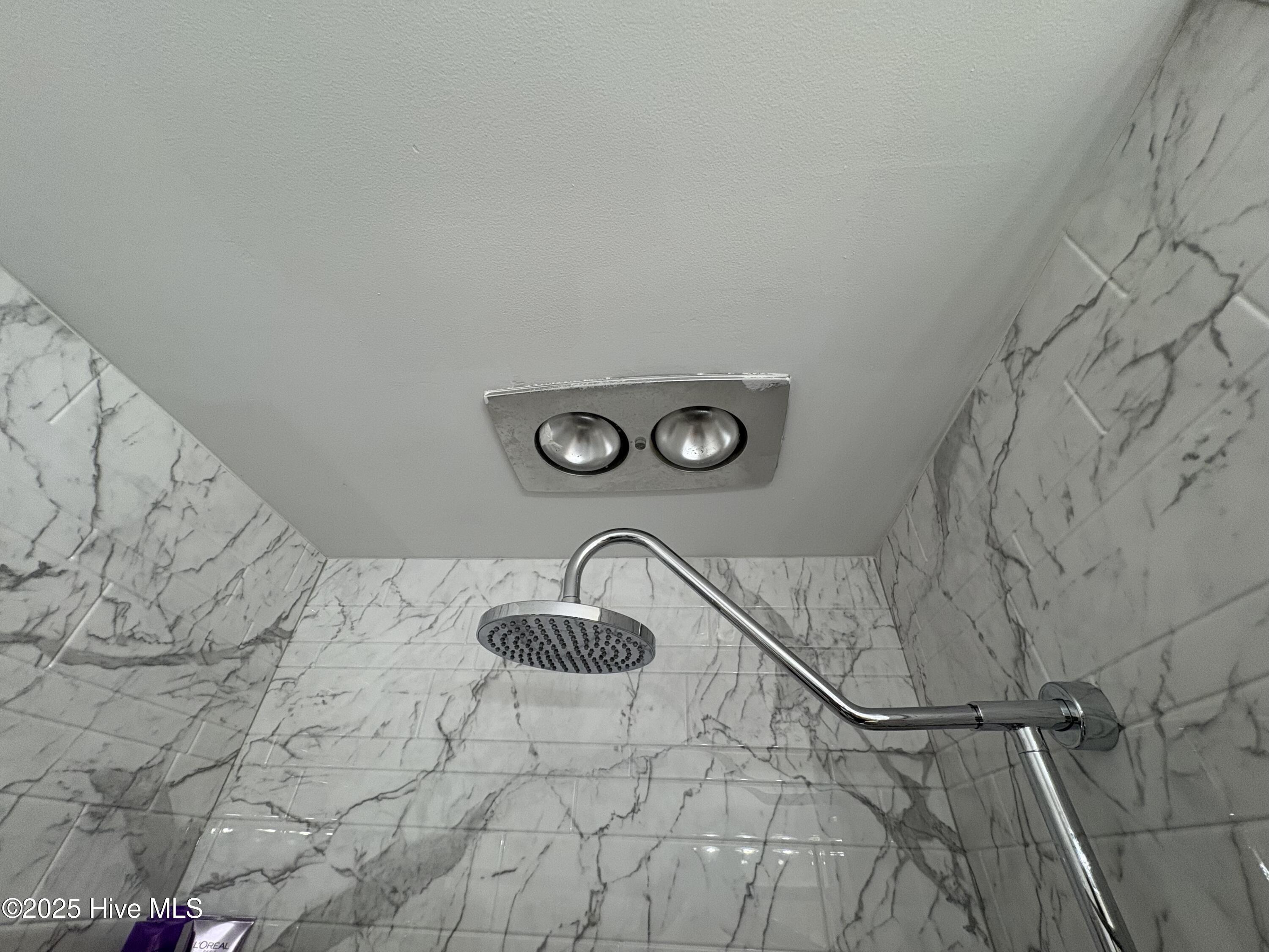 100534974 | Photo 37