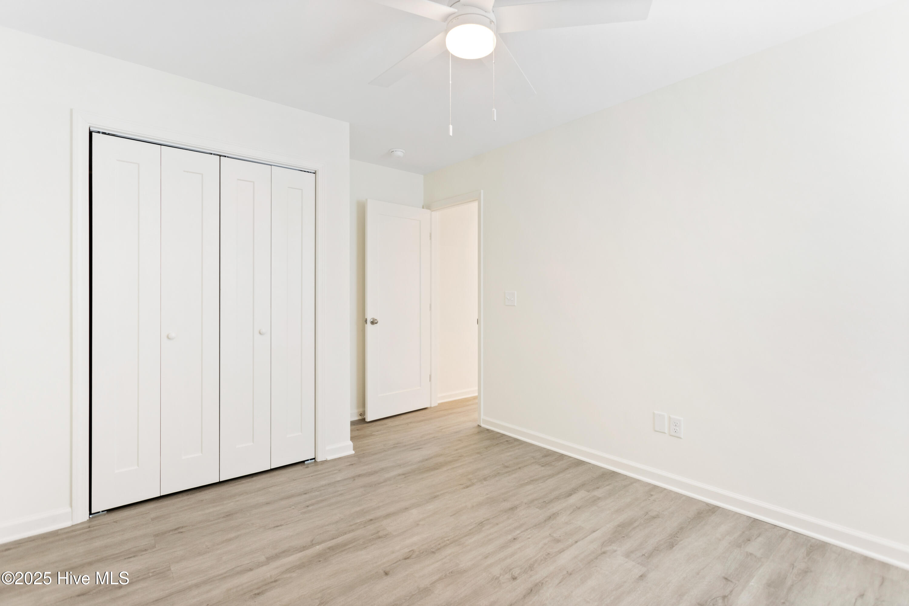 100542744 | Photo 19