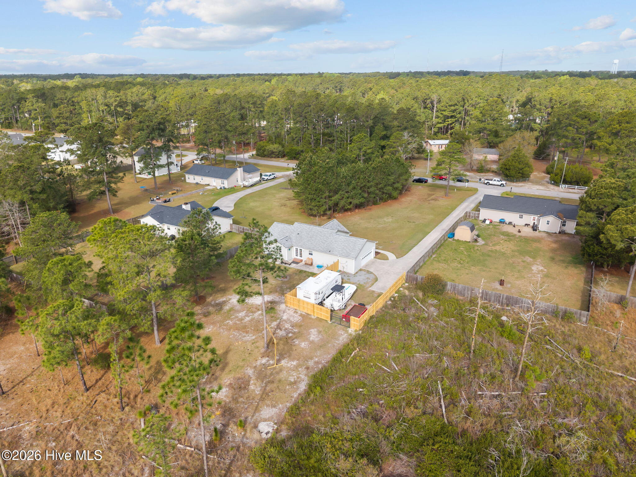 100566784 | Photo 32