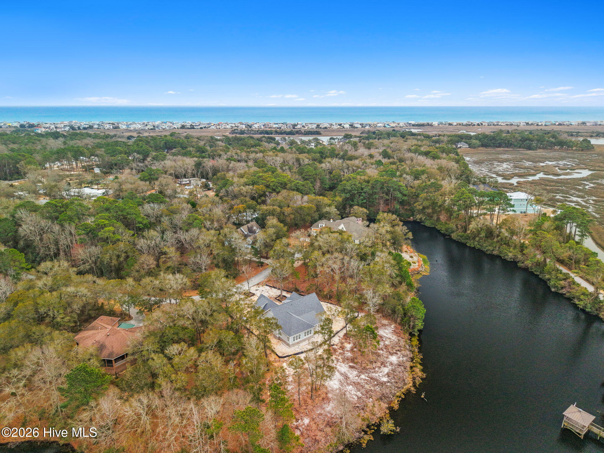 100557802 | Photo 27