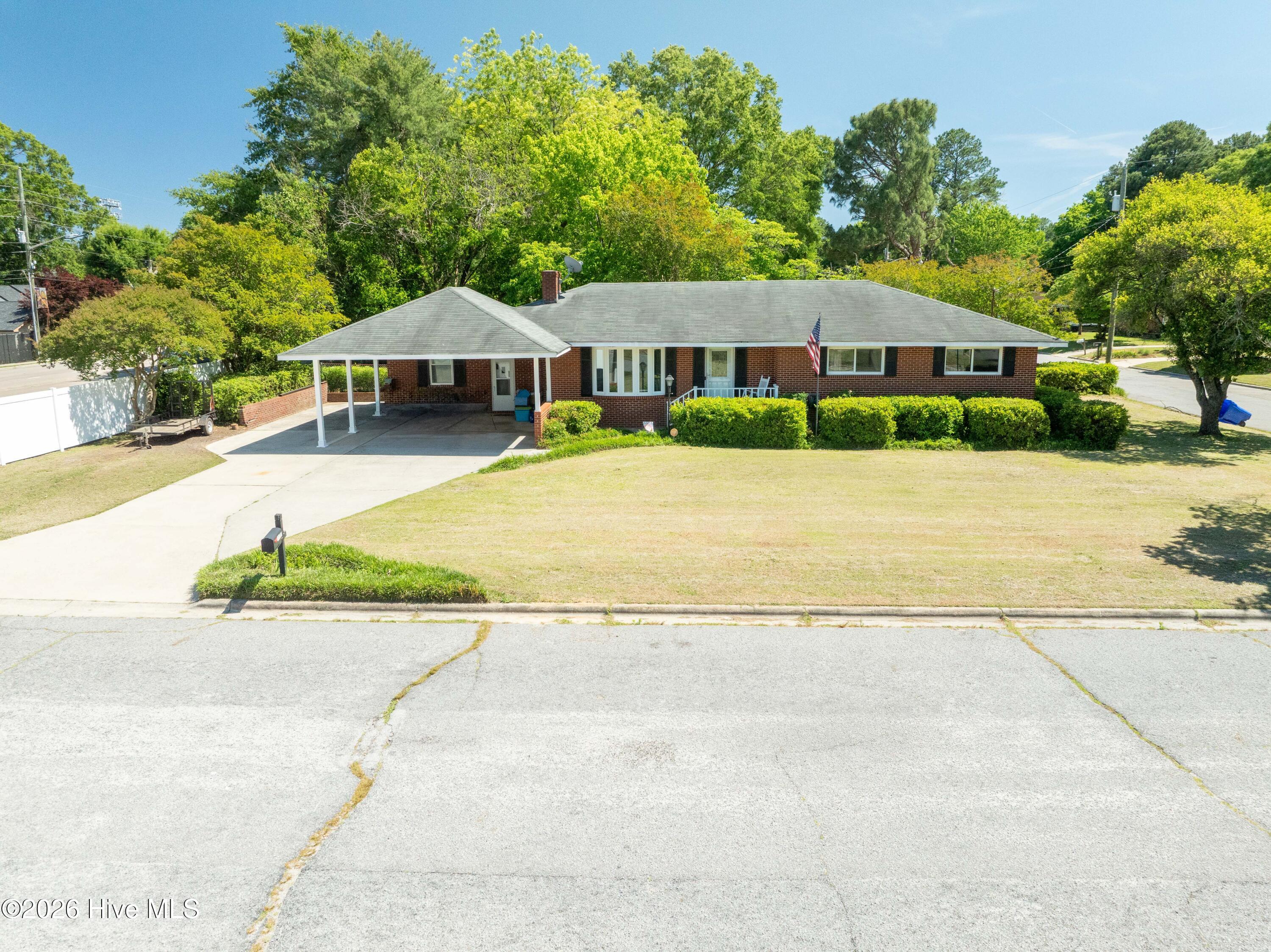 100 E Berkshire Road, Greenville, NC 27858 Listing Photo  1