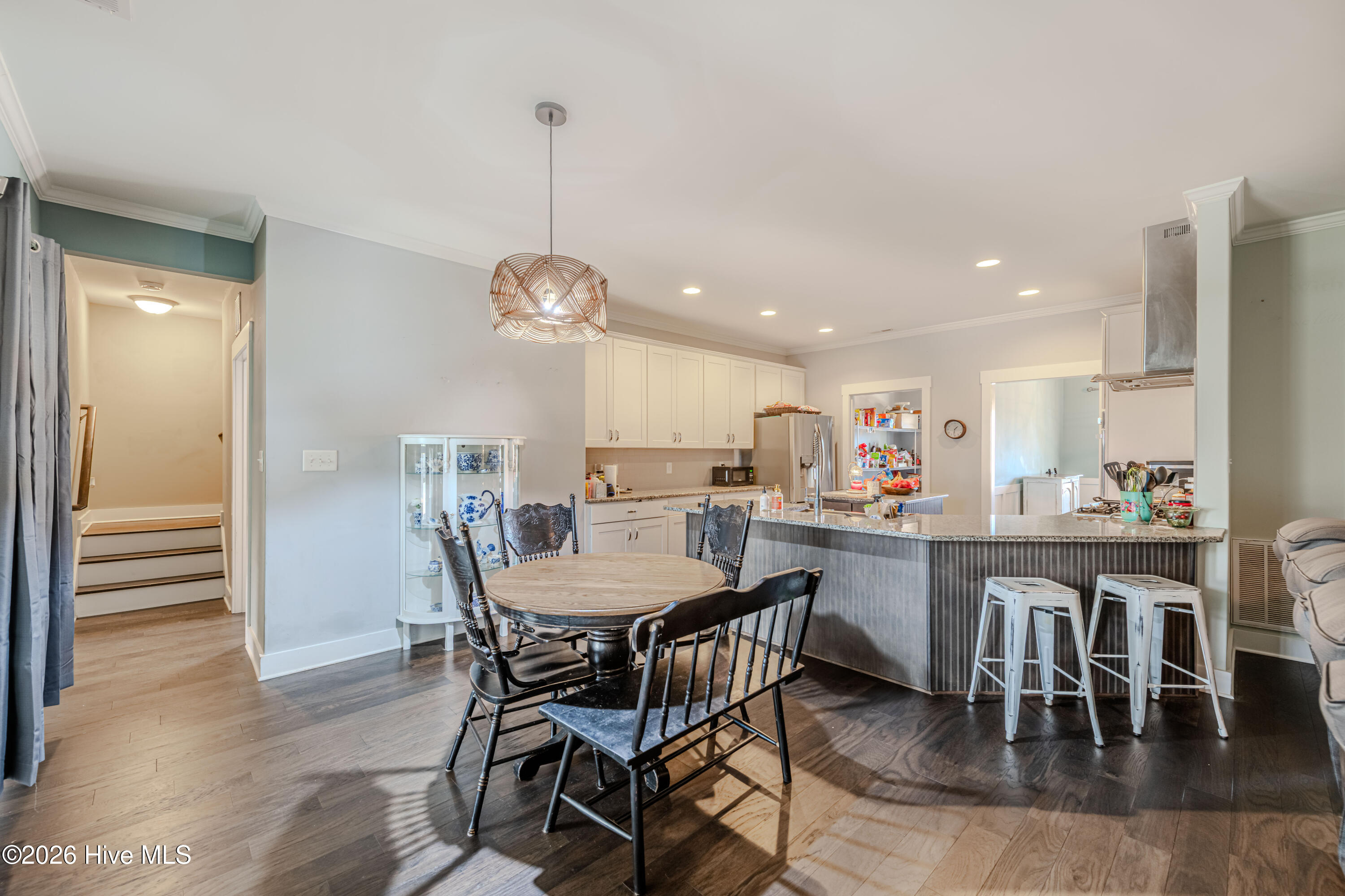 100559174 | Photo 29