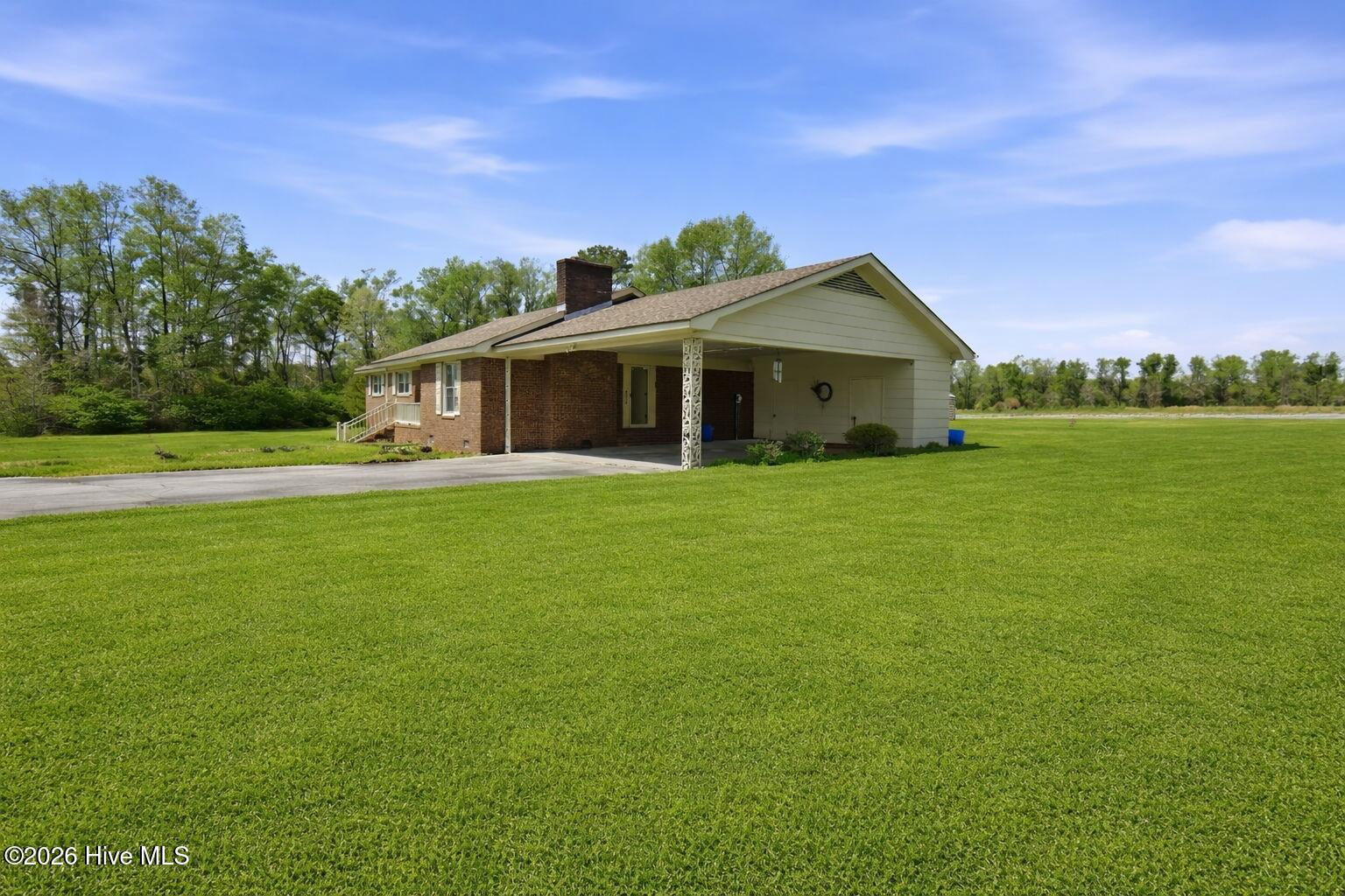 100564416 | Photo 40