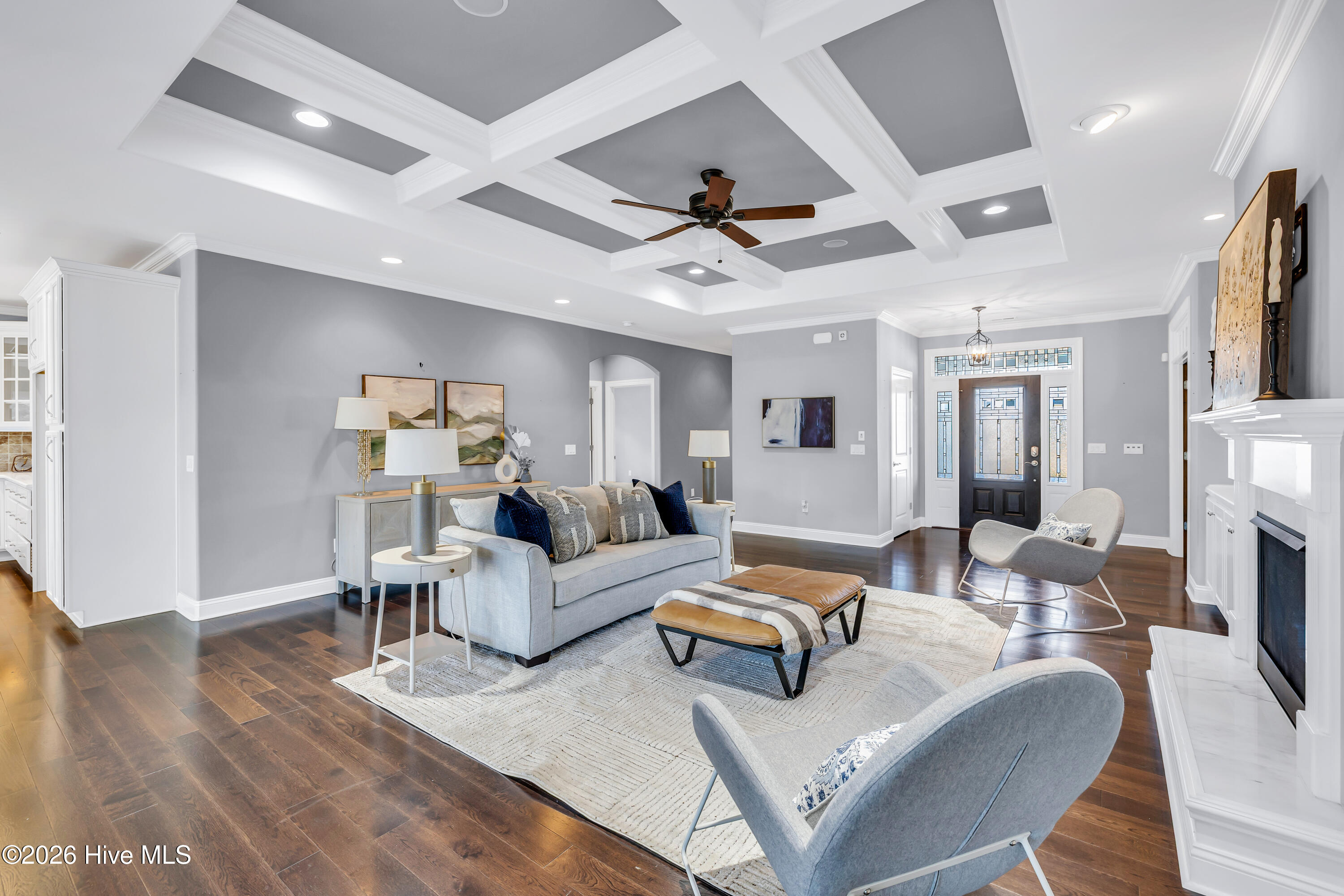 100550205 | Photo 12