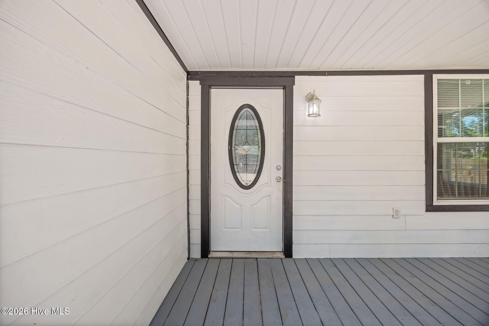 10-web-or-mls-1917 Haynie Drive-42
