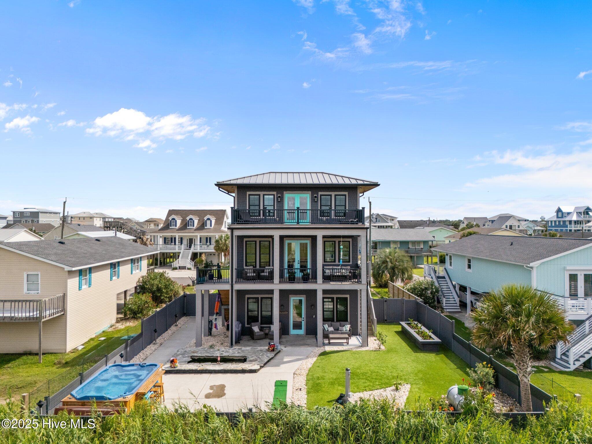 100514029 | Photo 58