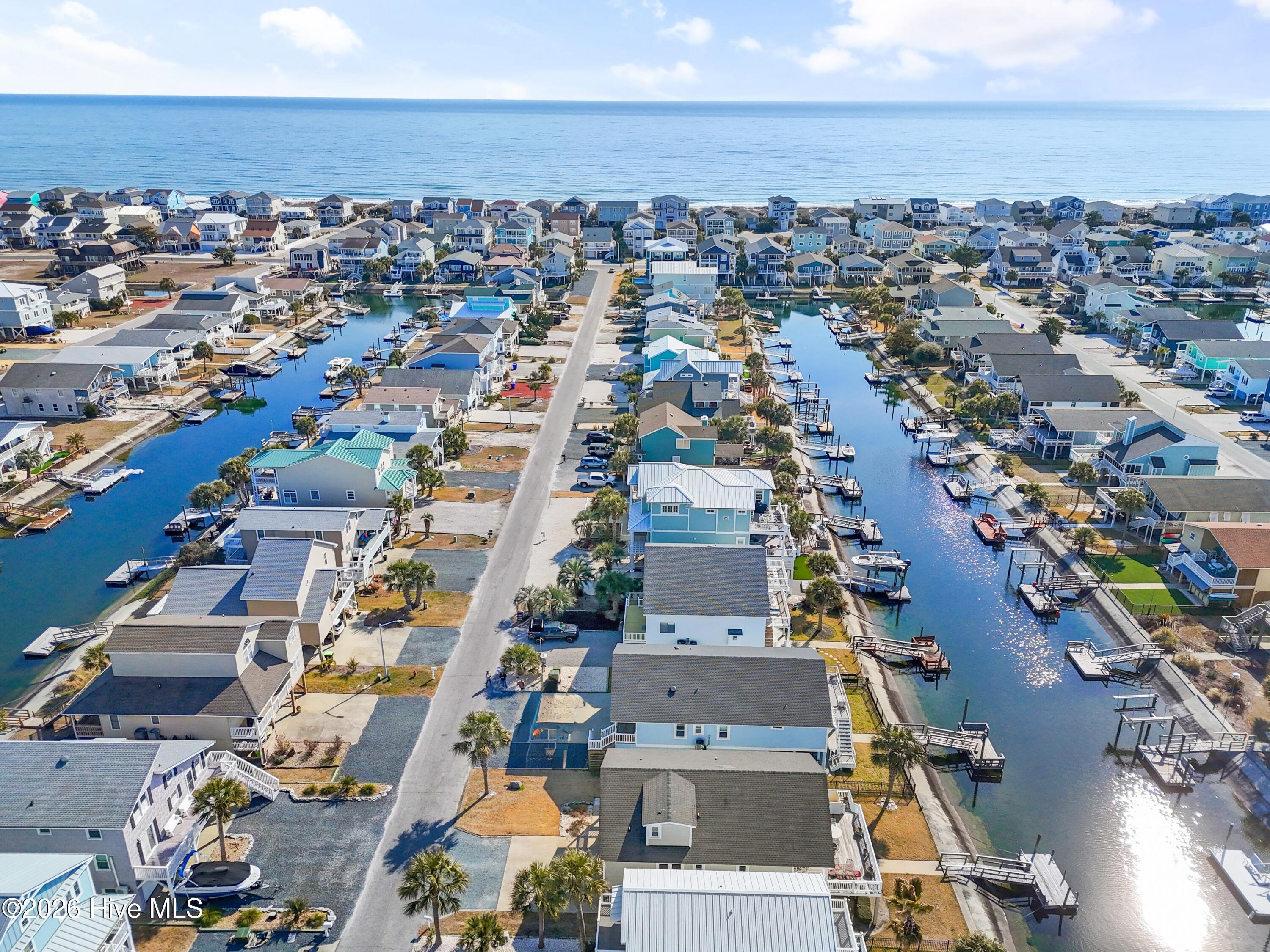 100553939 | Photo 70