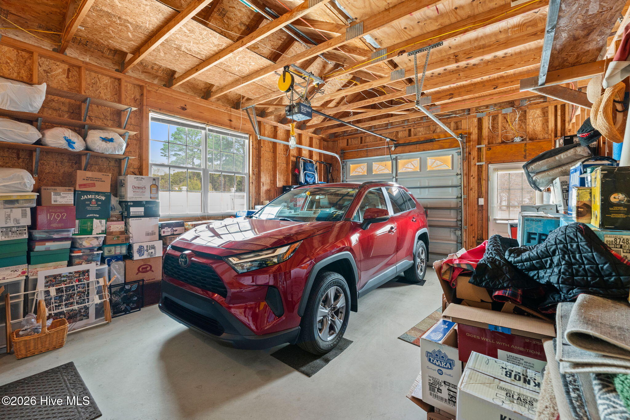 100555983 | Photo 39