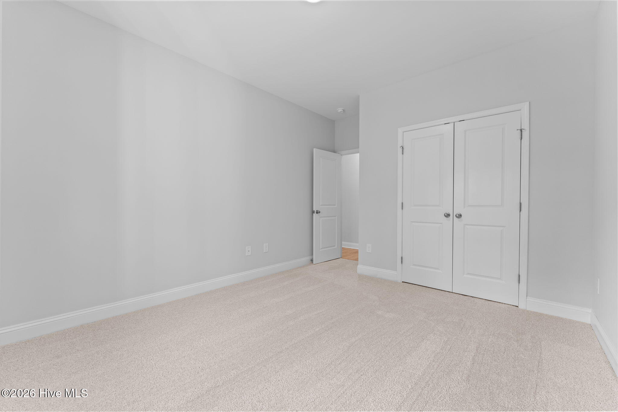 180 Longleaf Drive