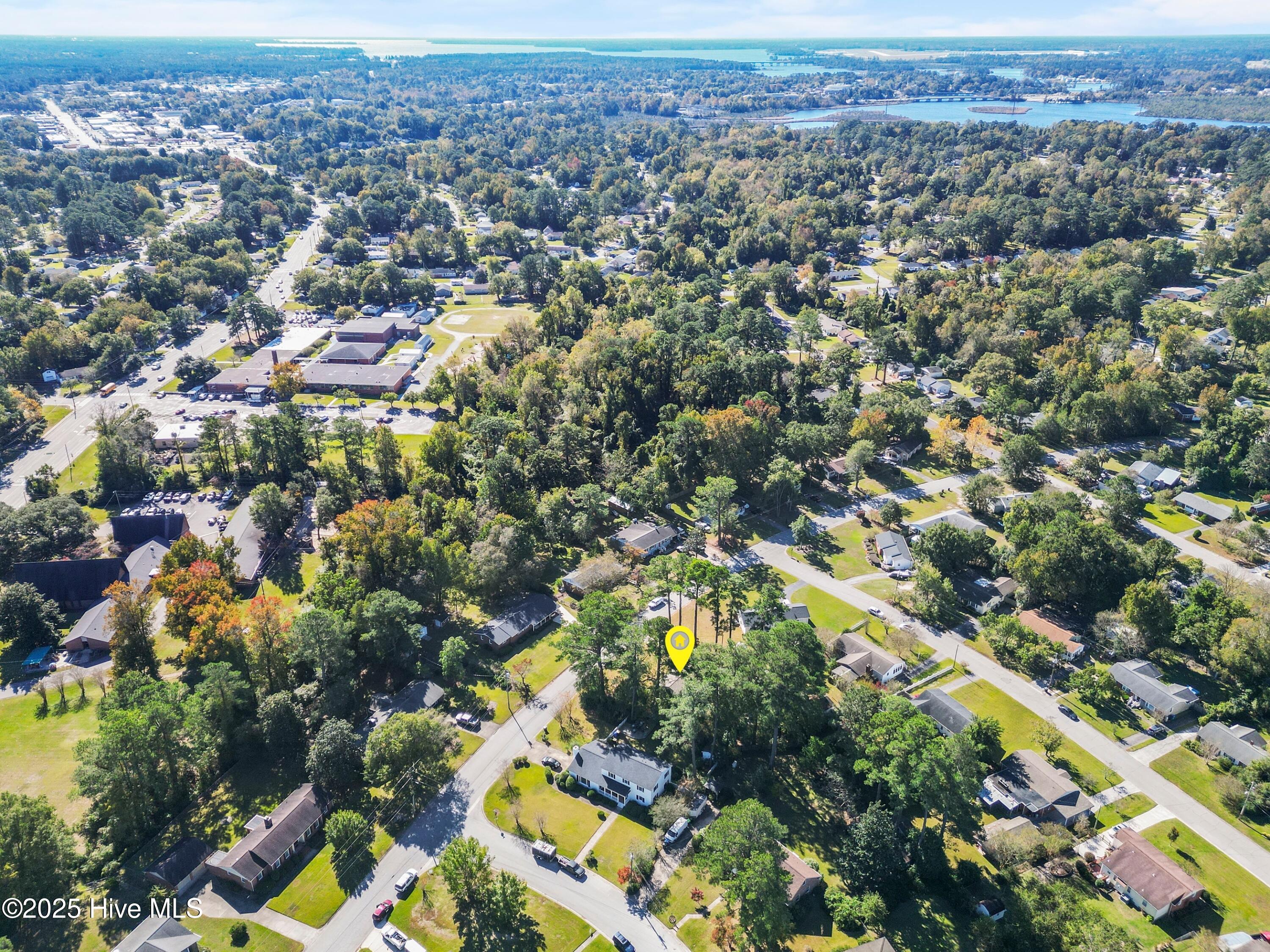 100537321 | Photo 38