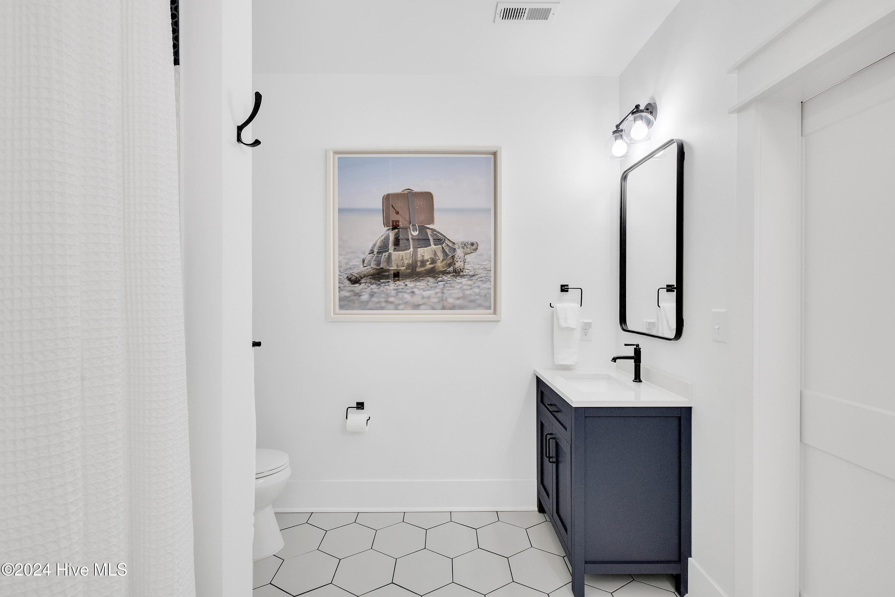 8703 Ocean View Drive UNIT East, Emerald Isle, NC, 28594