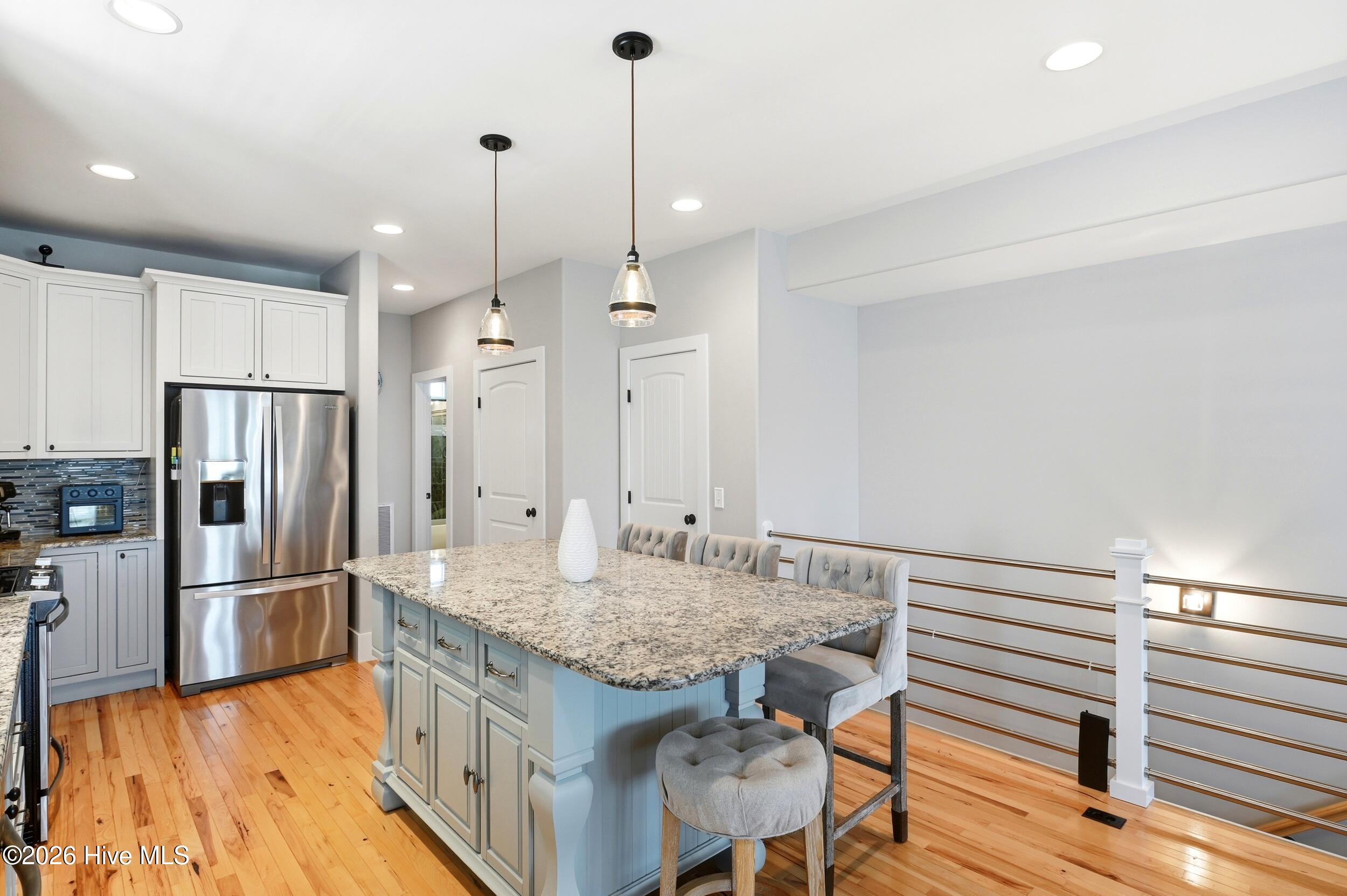 100568408 | Photo 10