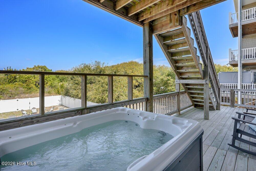 100564441 | Photo 20