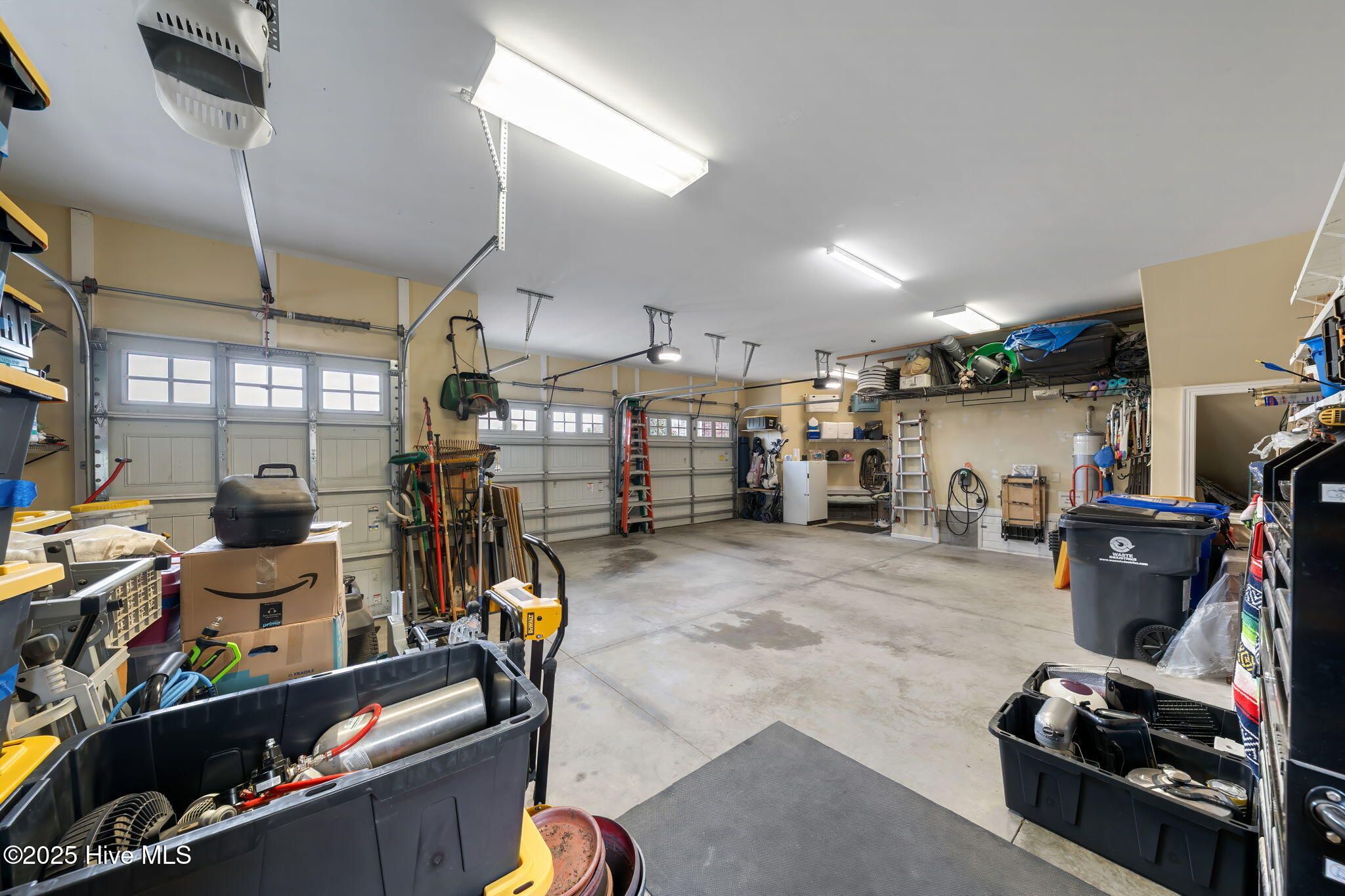 100544684 | Photo 58