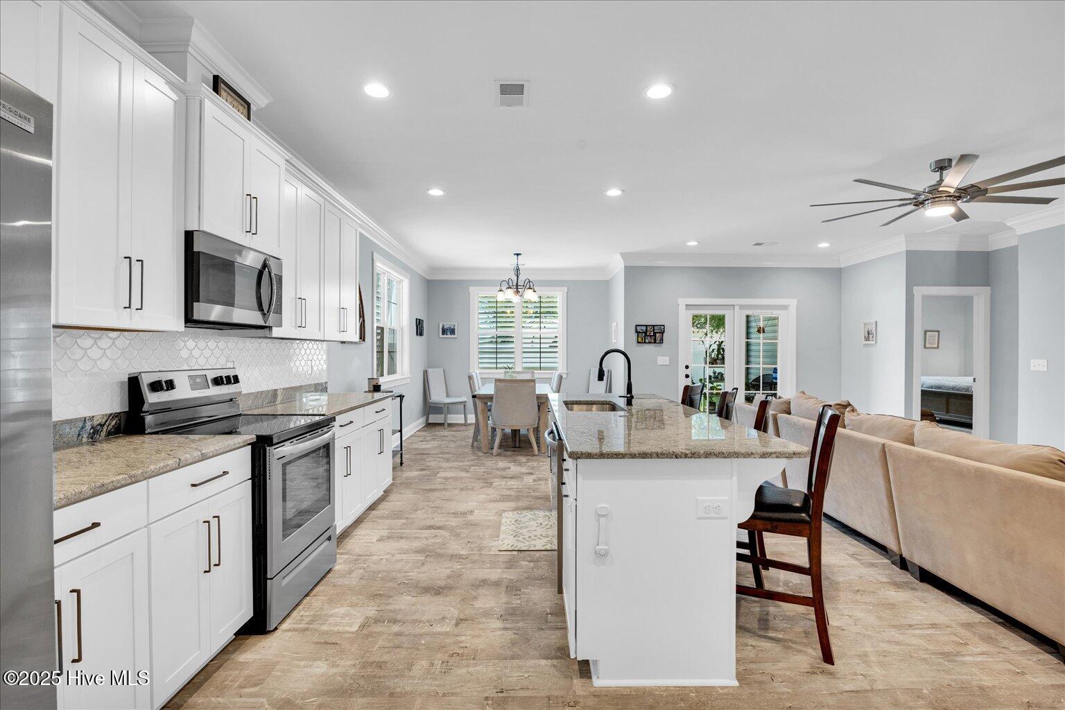 100516141 | Photo 15