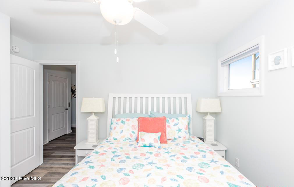 100567605 | Photo 25