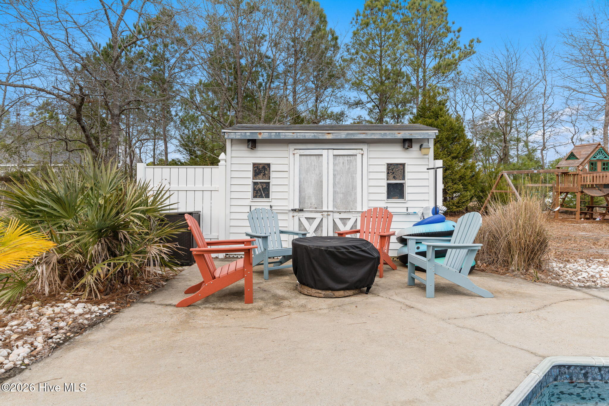 100556346 | Photo 30