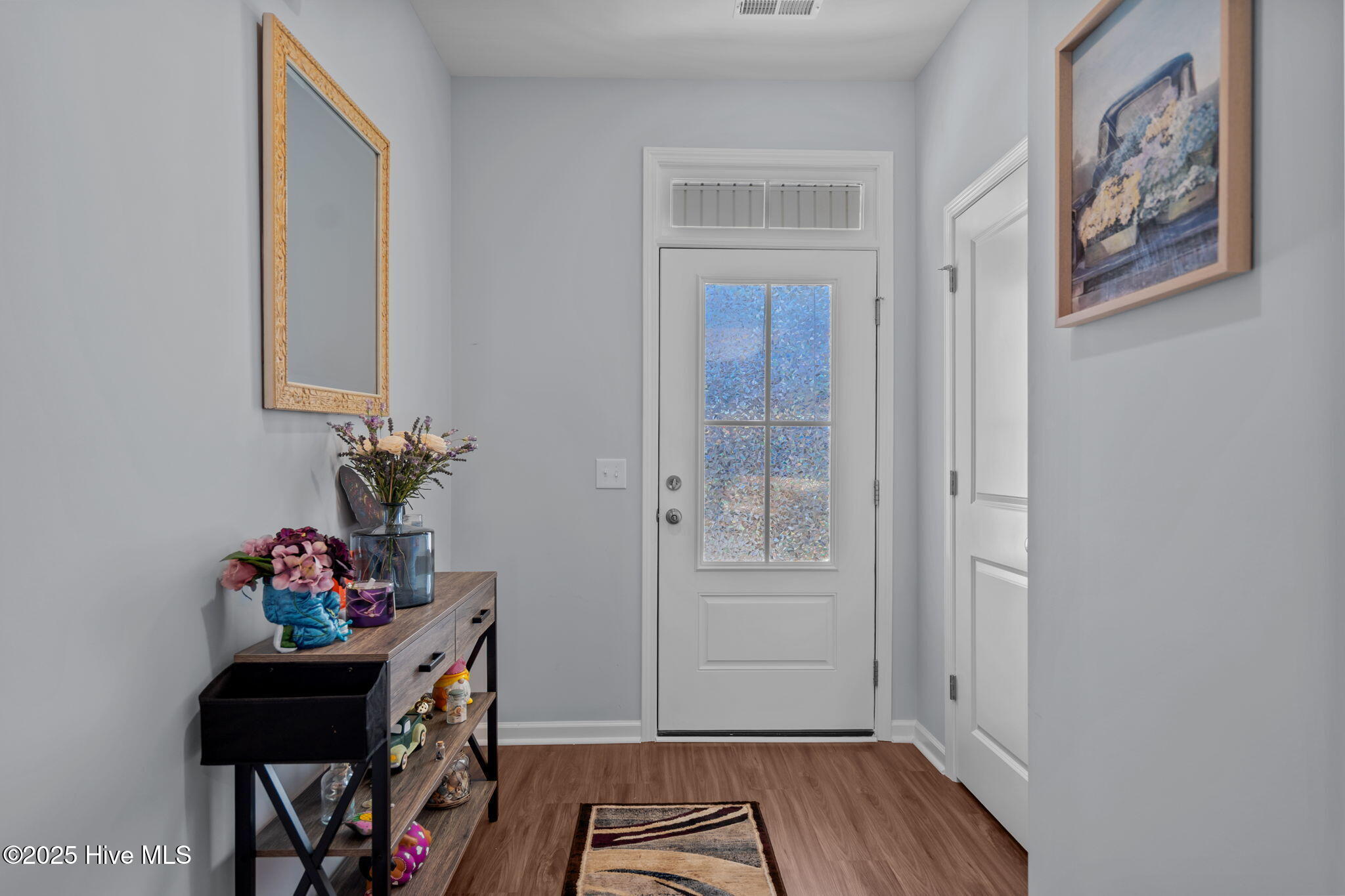 100527682 | Photo 21