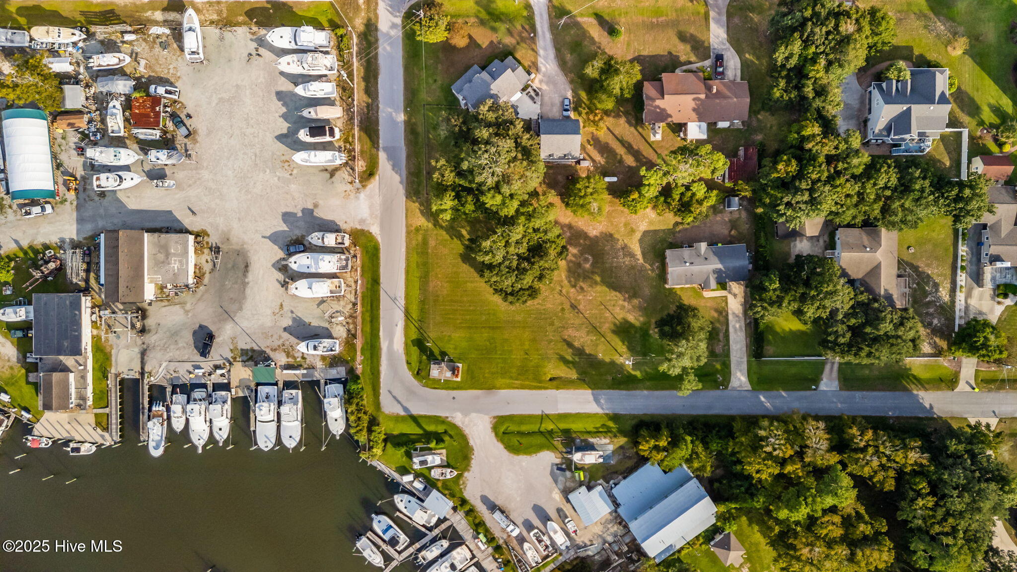 201 1 Pensacola Avenue,Morehead City