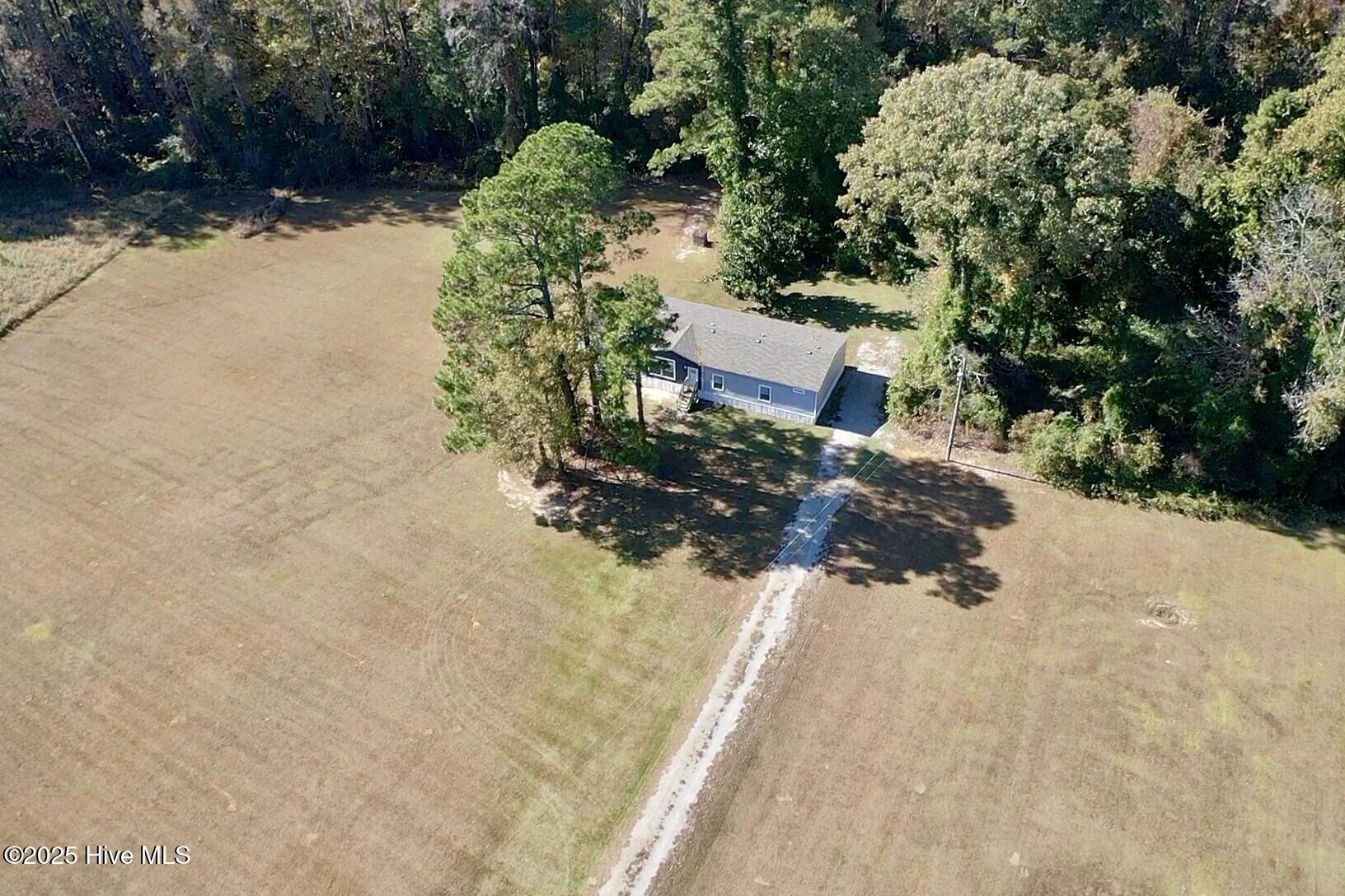 100541262 | Photo 41