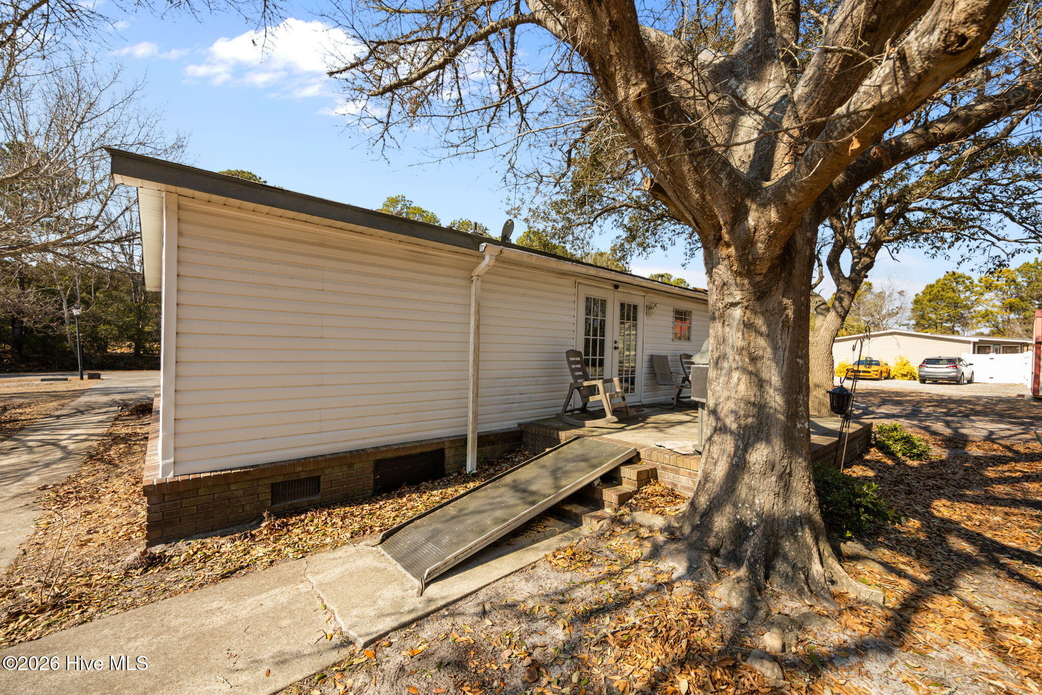 100554674 | Photo 38