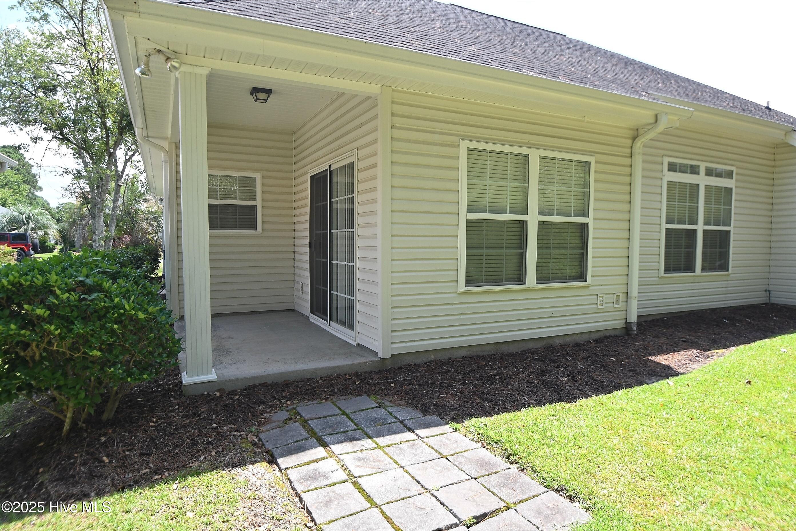 100546835 | Photo 13