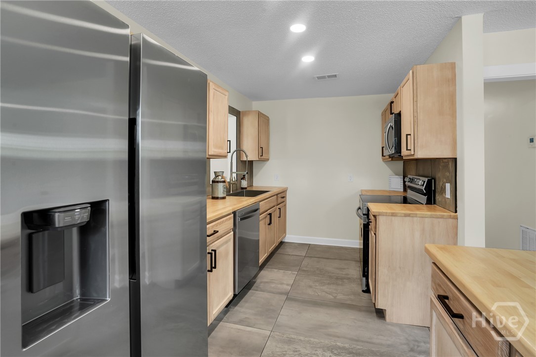 28 Gerald Drive, Savannah, GA, 31406
