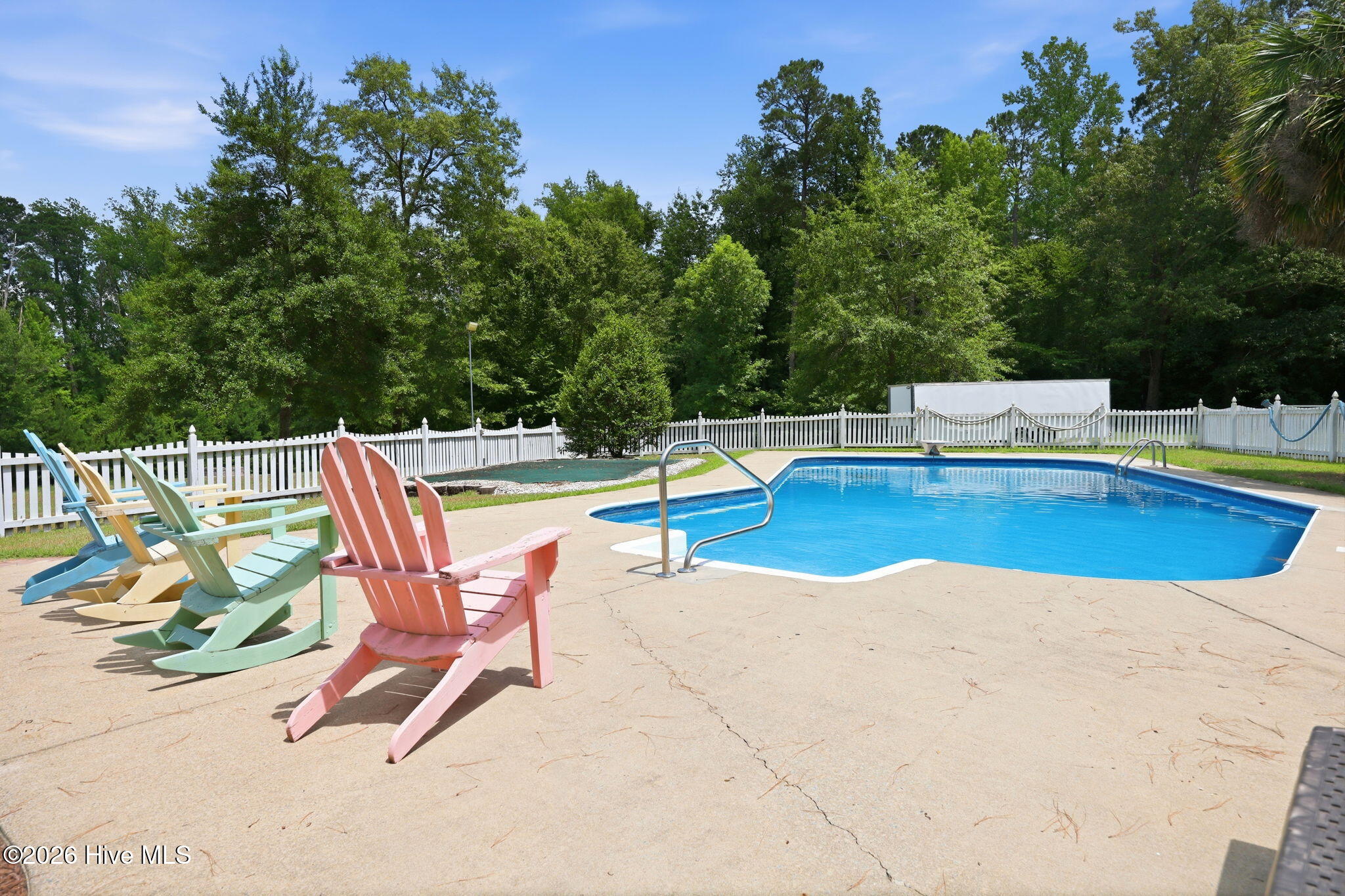 Pool with plenty of surface area for gatherings