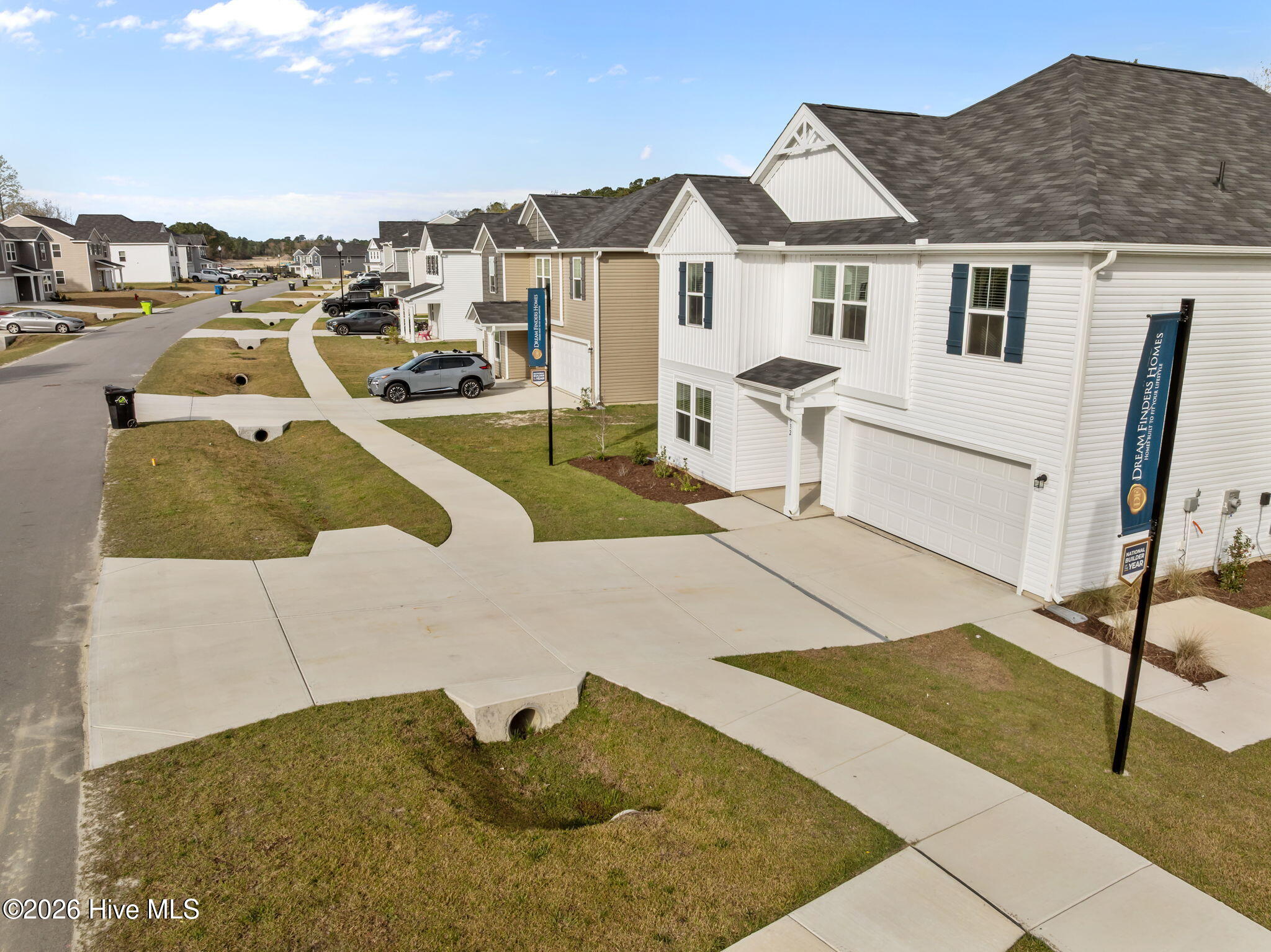 100561860 | Photo 45