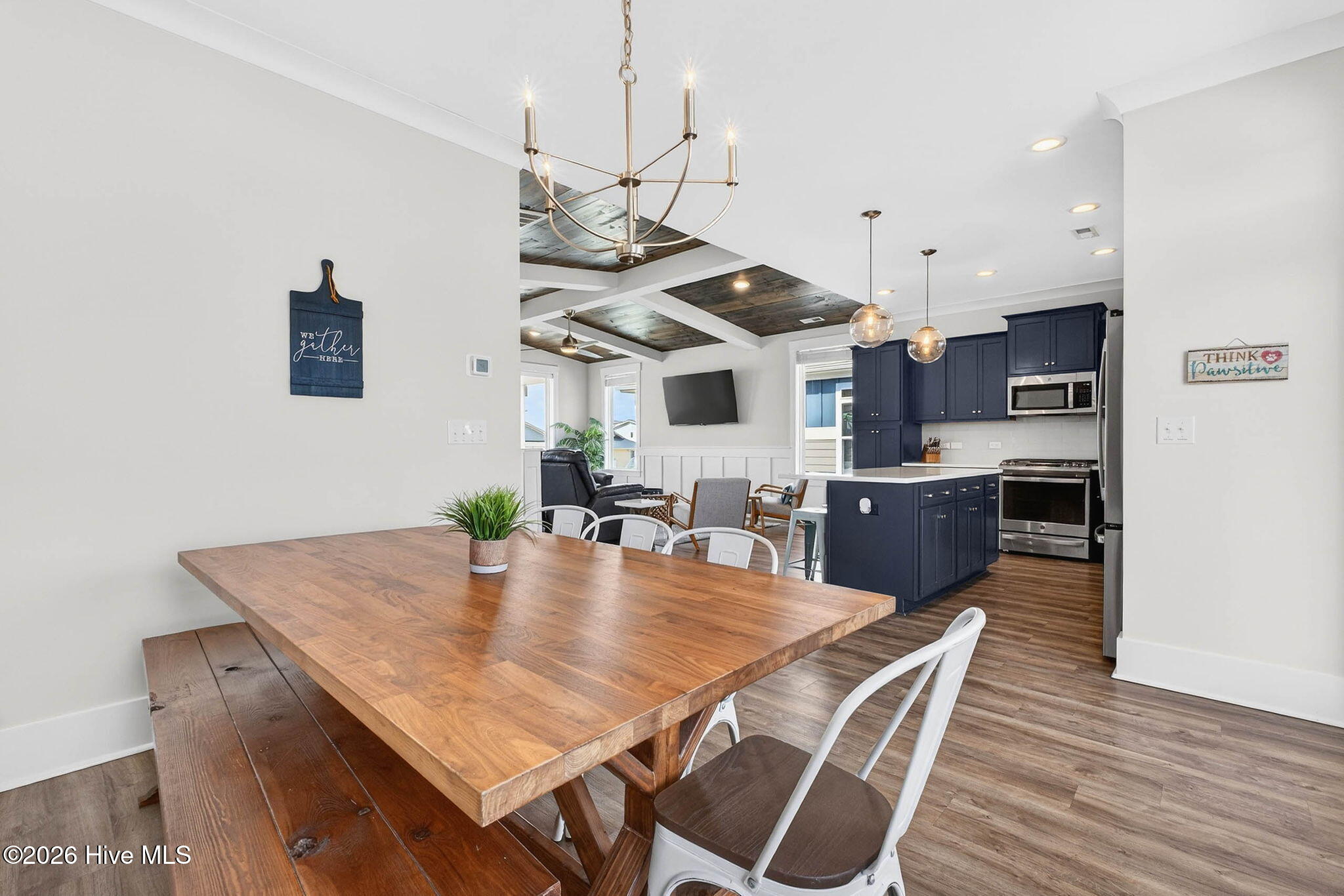 100565518 | Photo 13