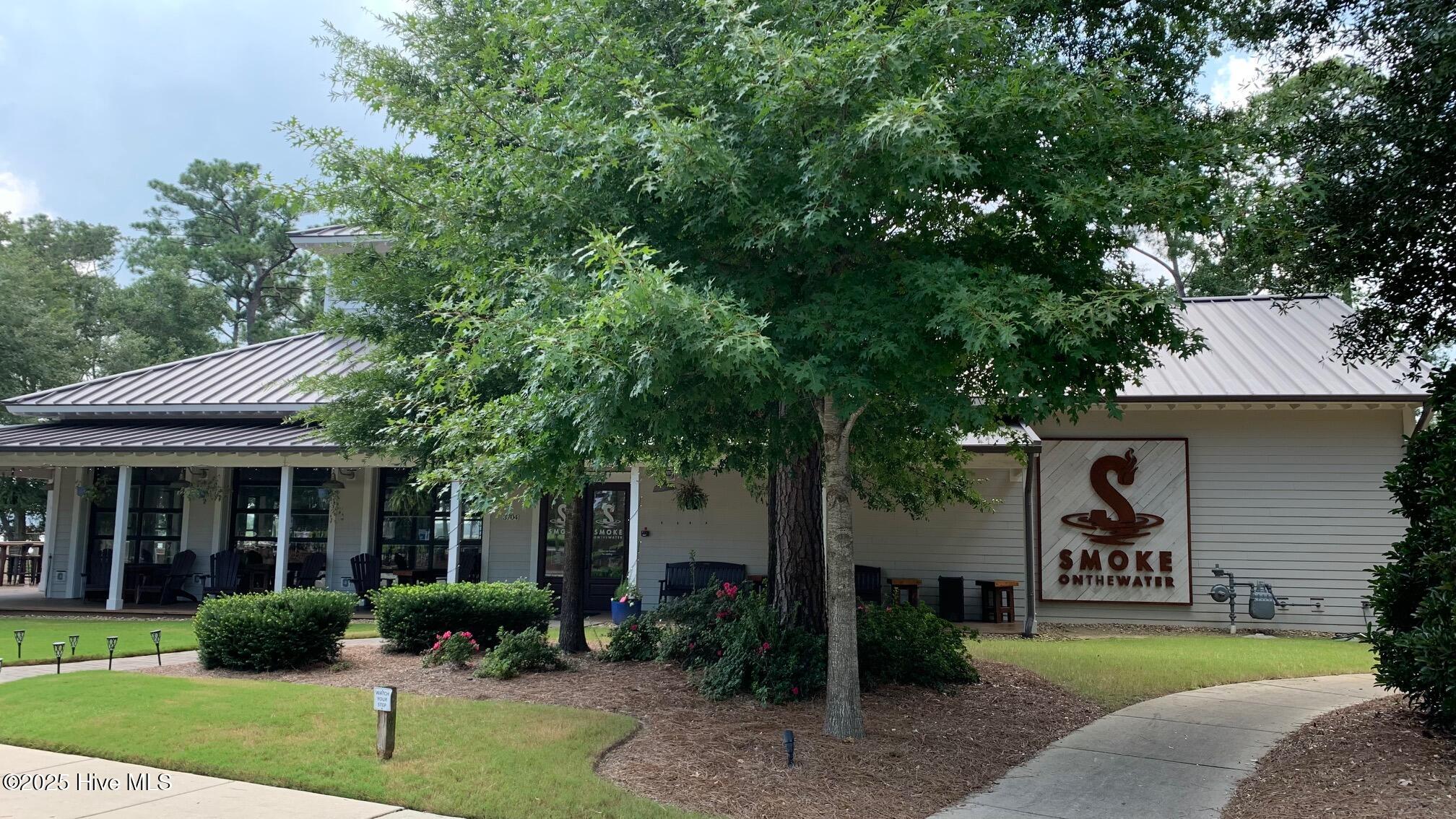 100524366 | Photo 96