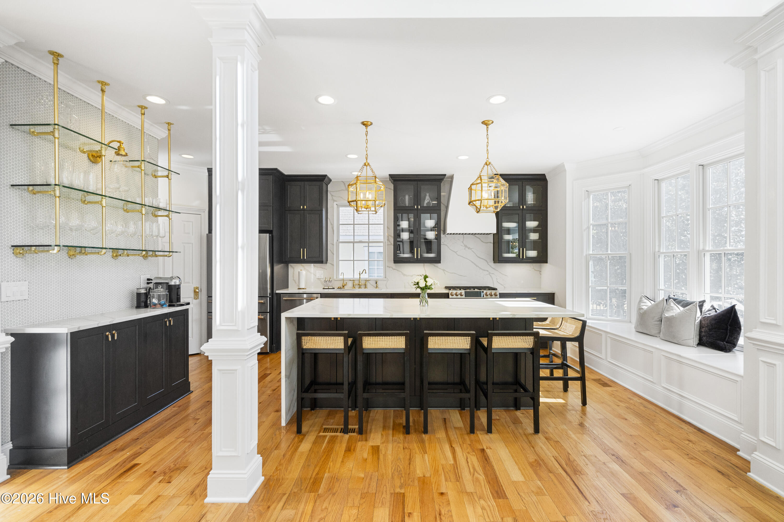 100552221 | Photo 34