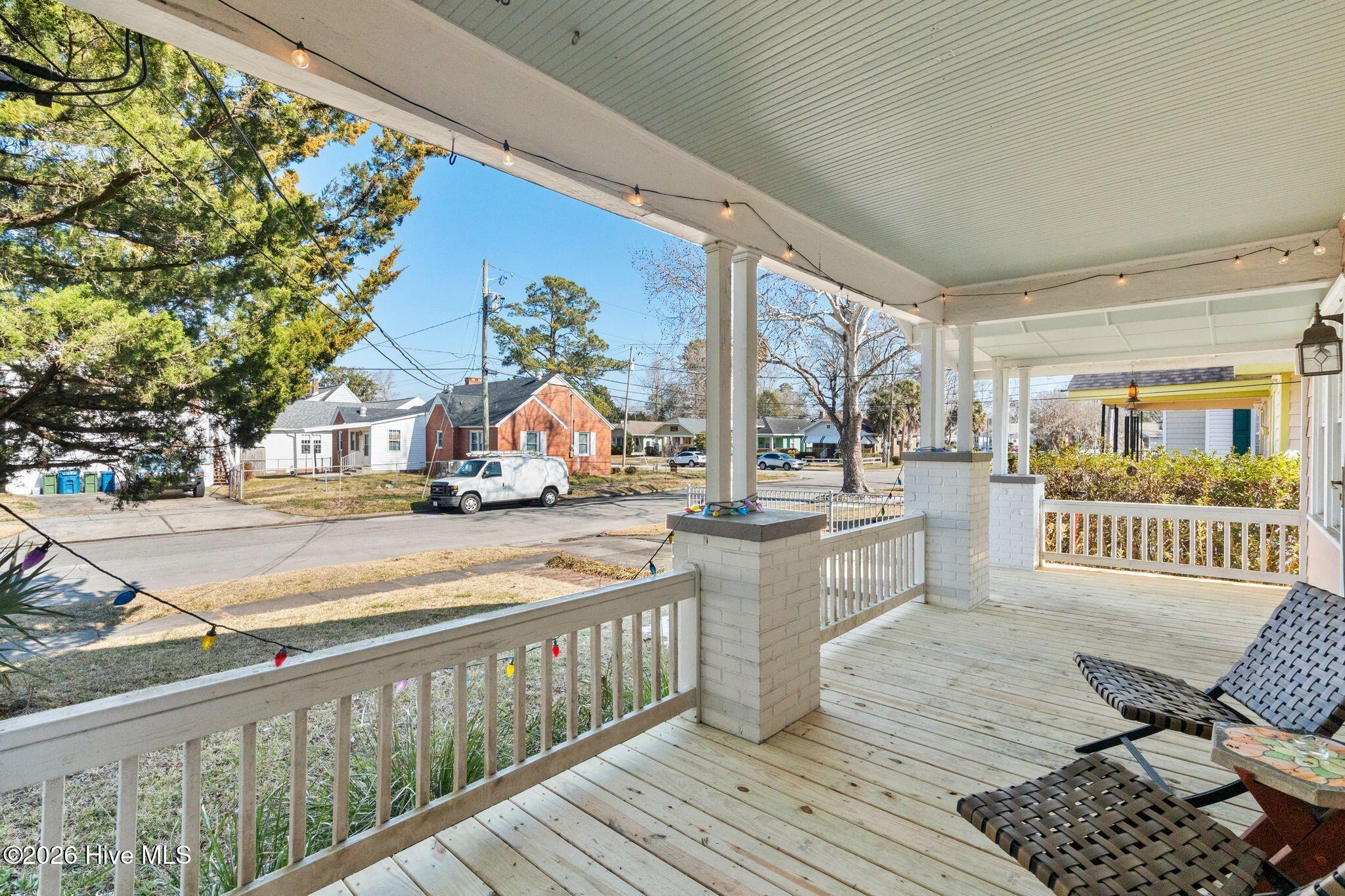 100554931 | Photo 45